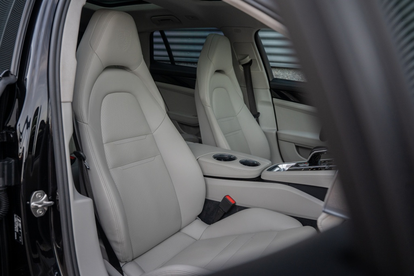 Foto van Porsche Panamera 4 E-hybrid