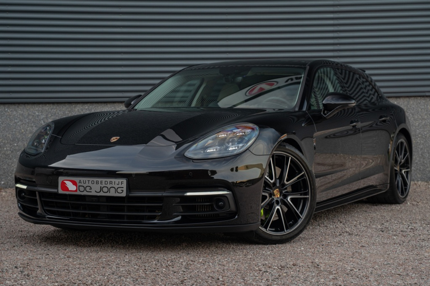 Foto van Porsche Panamera 4 E-hybrid