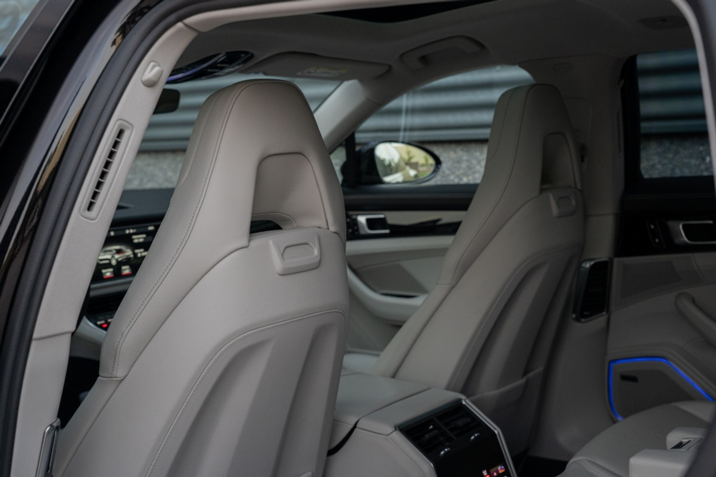 Foto van Porsche Panamera 4 E-hybrid