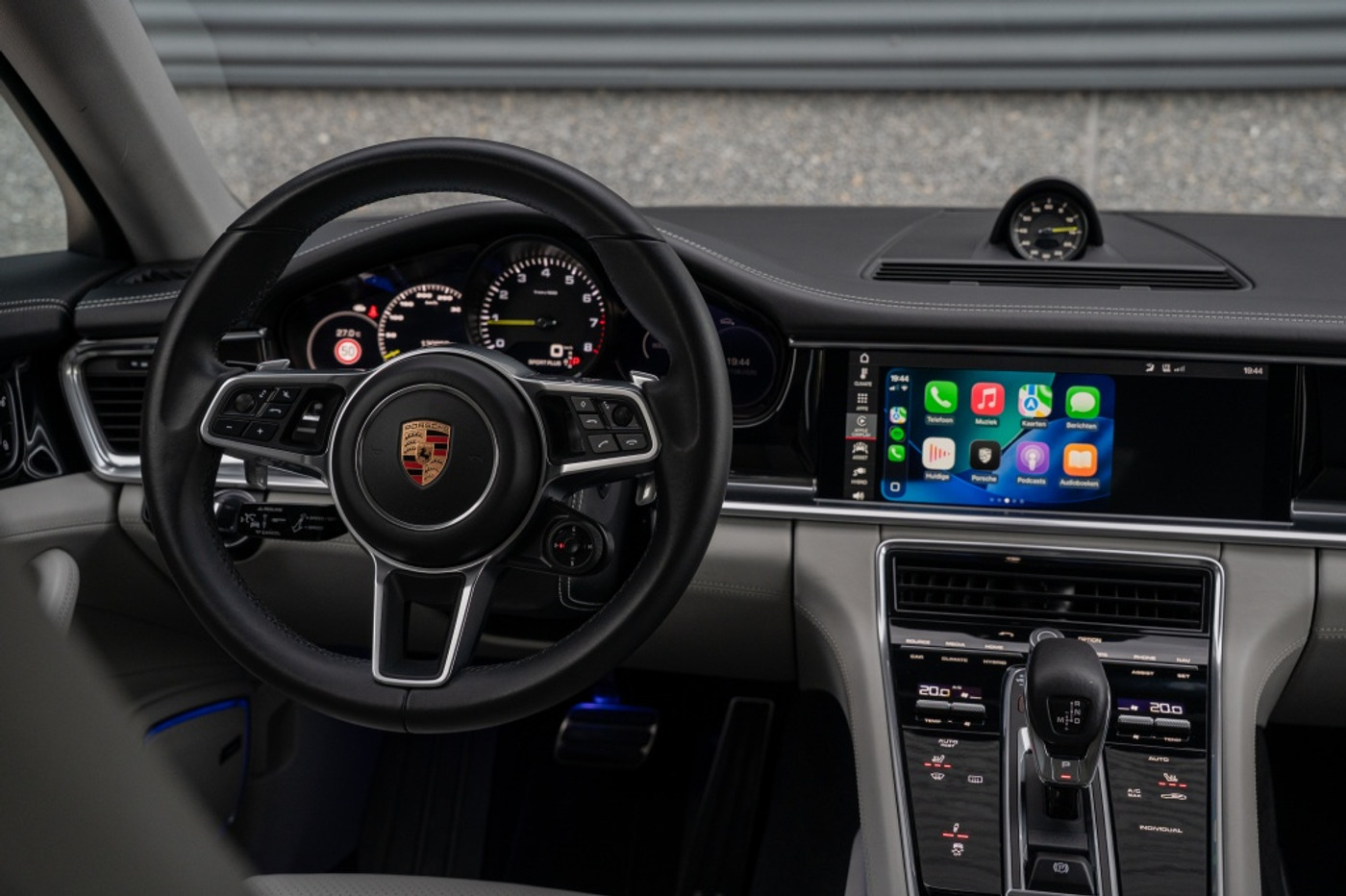 Foto van Porsche Panamera 4 E-hybrid