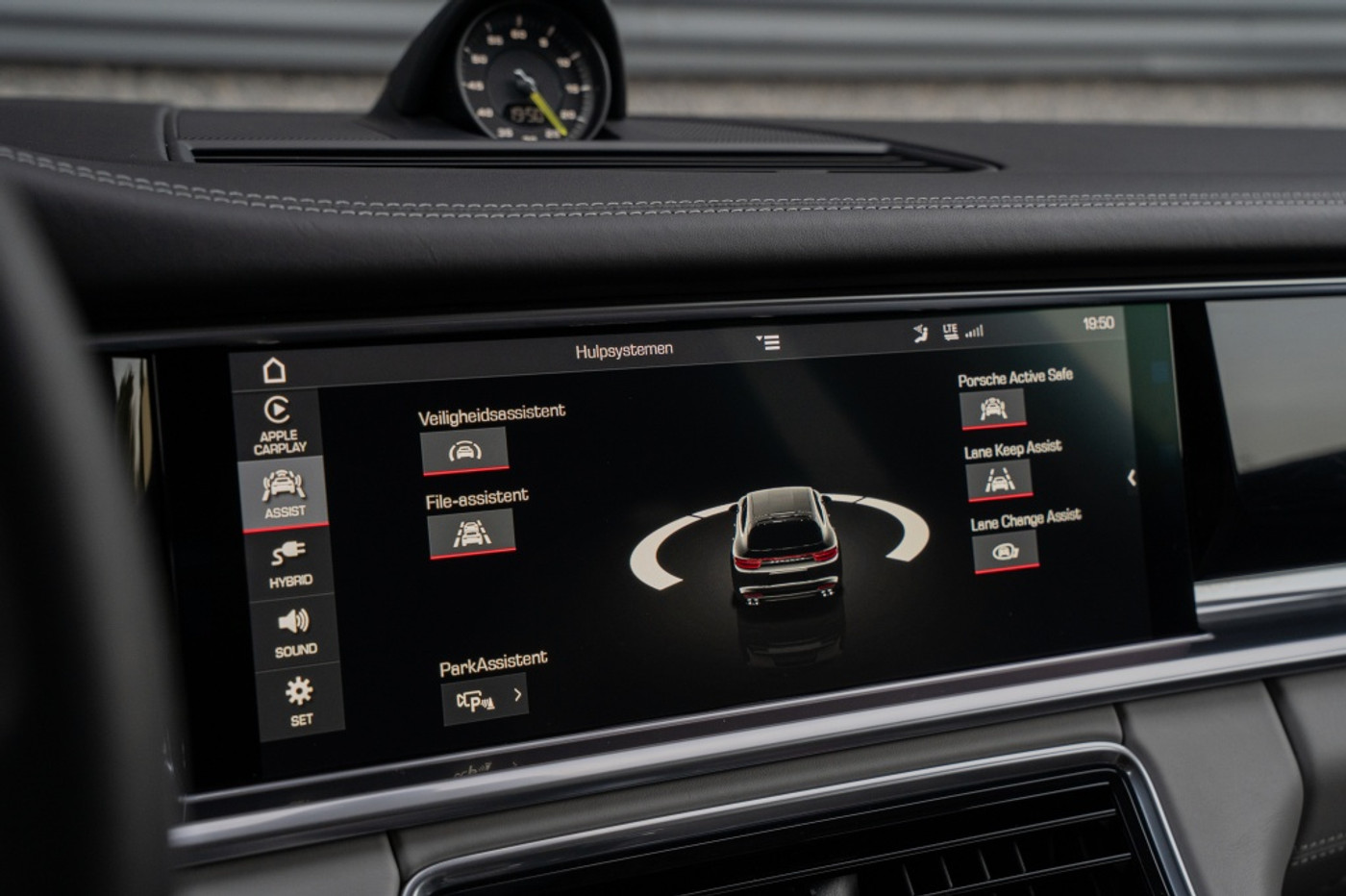 Foto van Porsche Panamera 4 E-hybrid