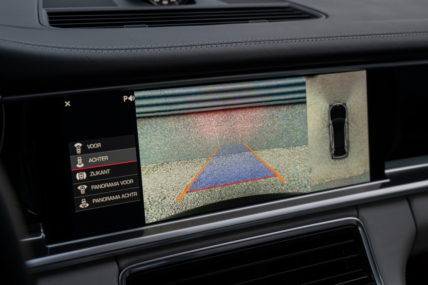 Foto van Porsche Panamera 4 E-hybrid
