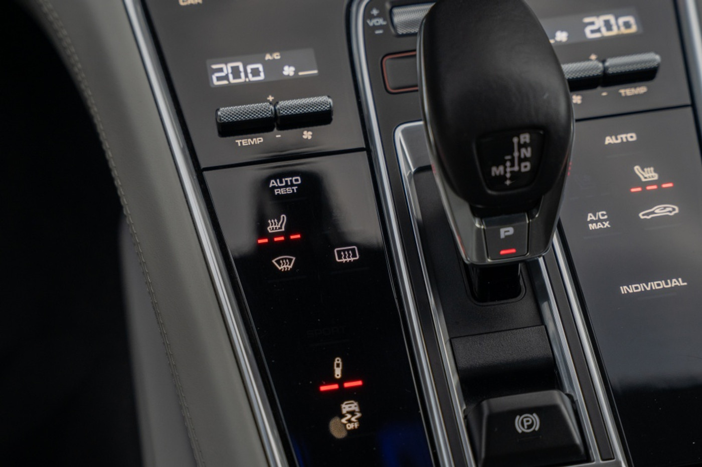 Foto van Porsche Panamera 4 E-hybrid