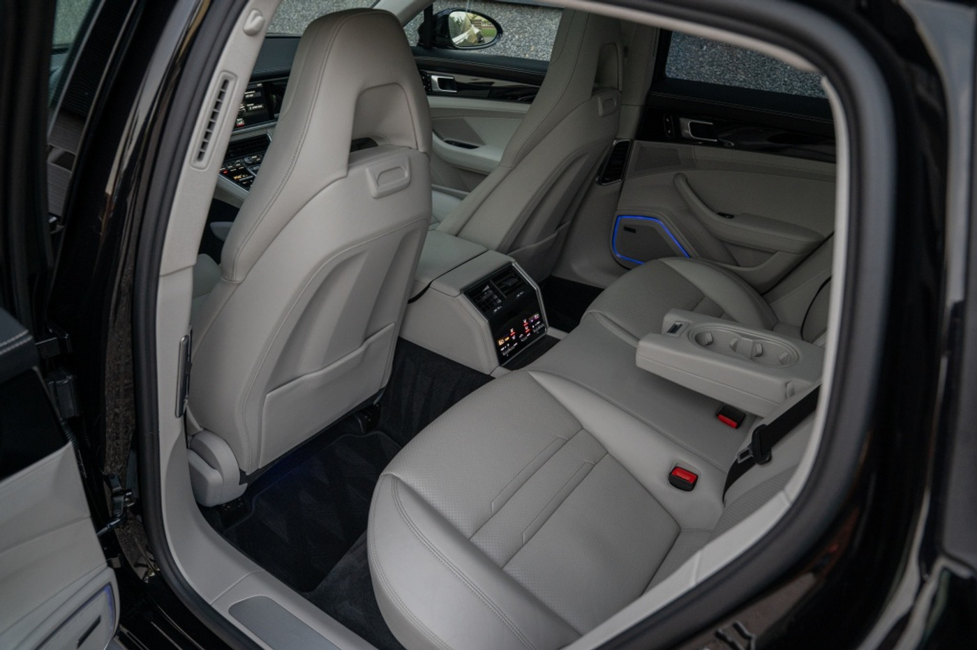 Foto van Porsche Panamera 4 E-hybrid