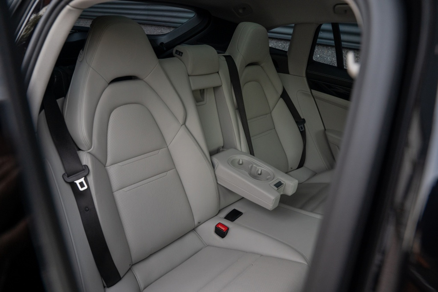 Foto van Porsche Panamera 4 E-hybrid