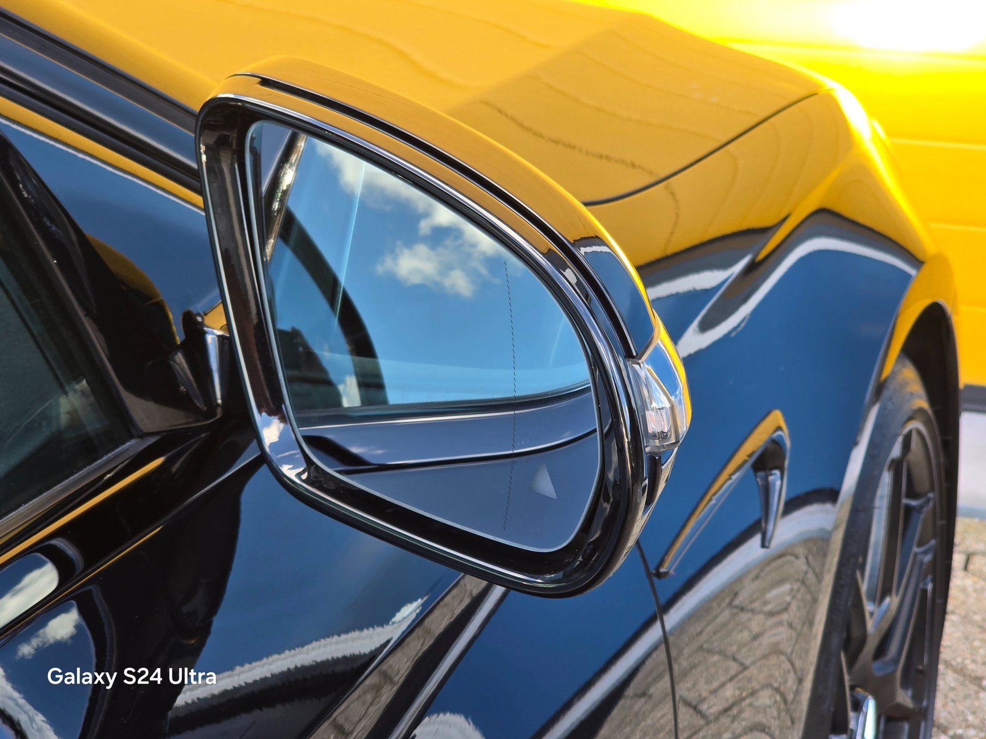 Foto van Mercedes-Benz E 300 E 4Matic