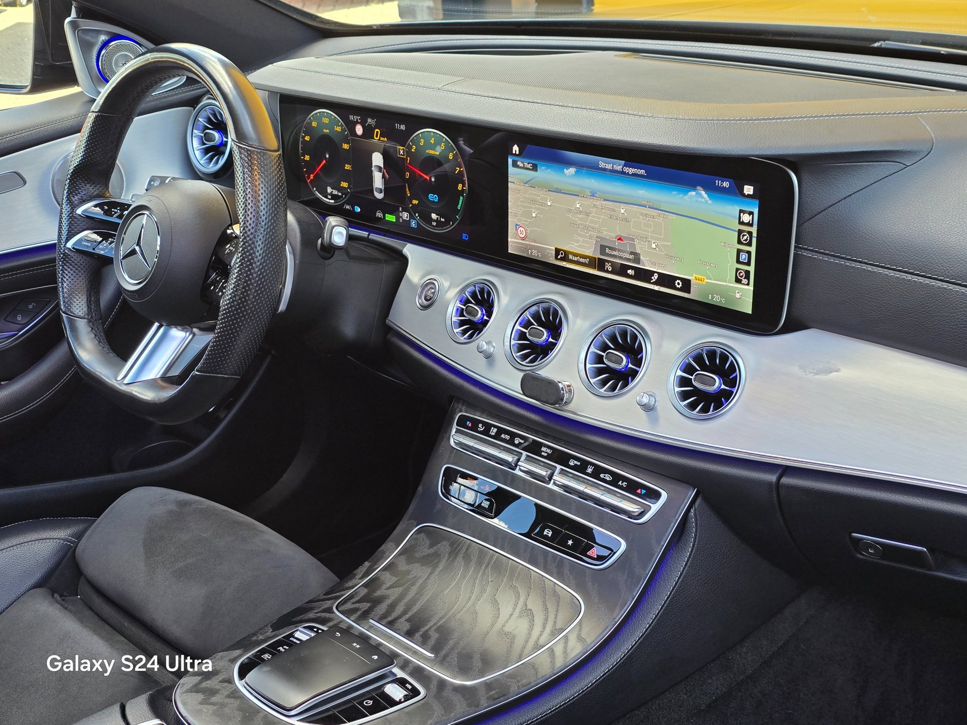 Foto van Mercedes-Benz E 300 E 4Matic