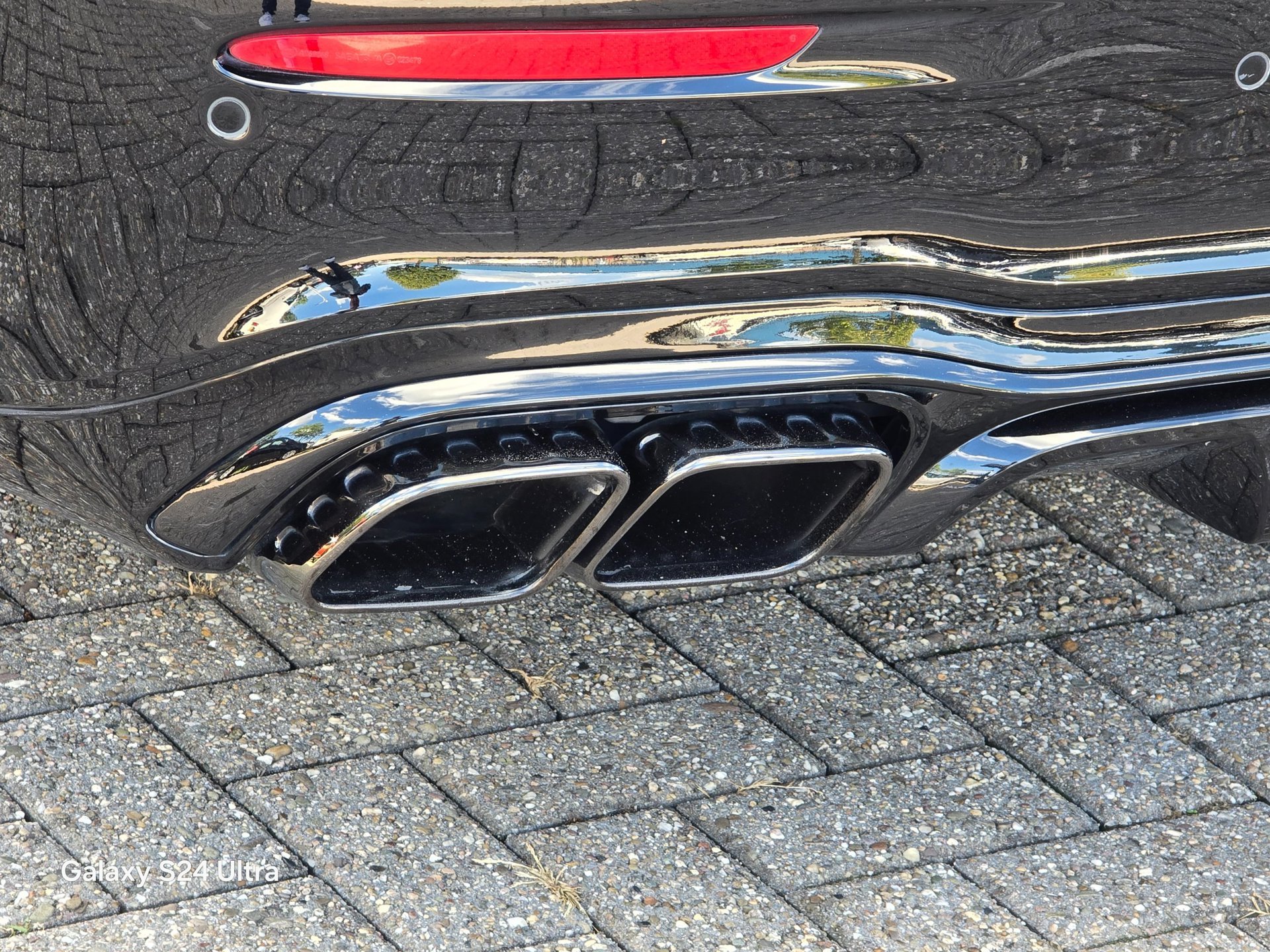 Foto van Mercedes-Benz E 300 E 4Matic