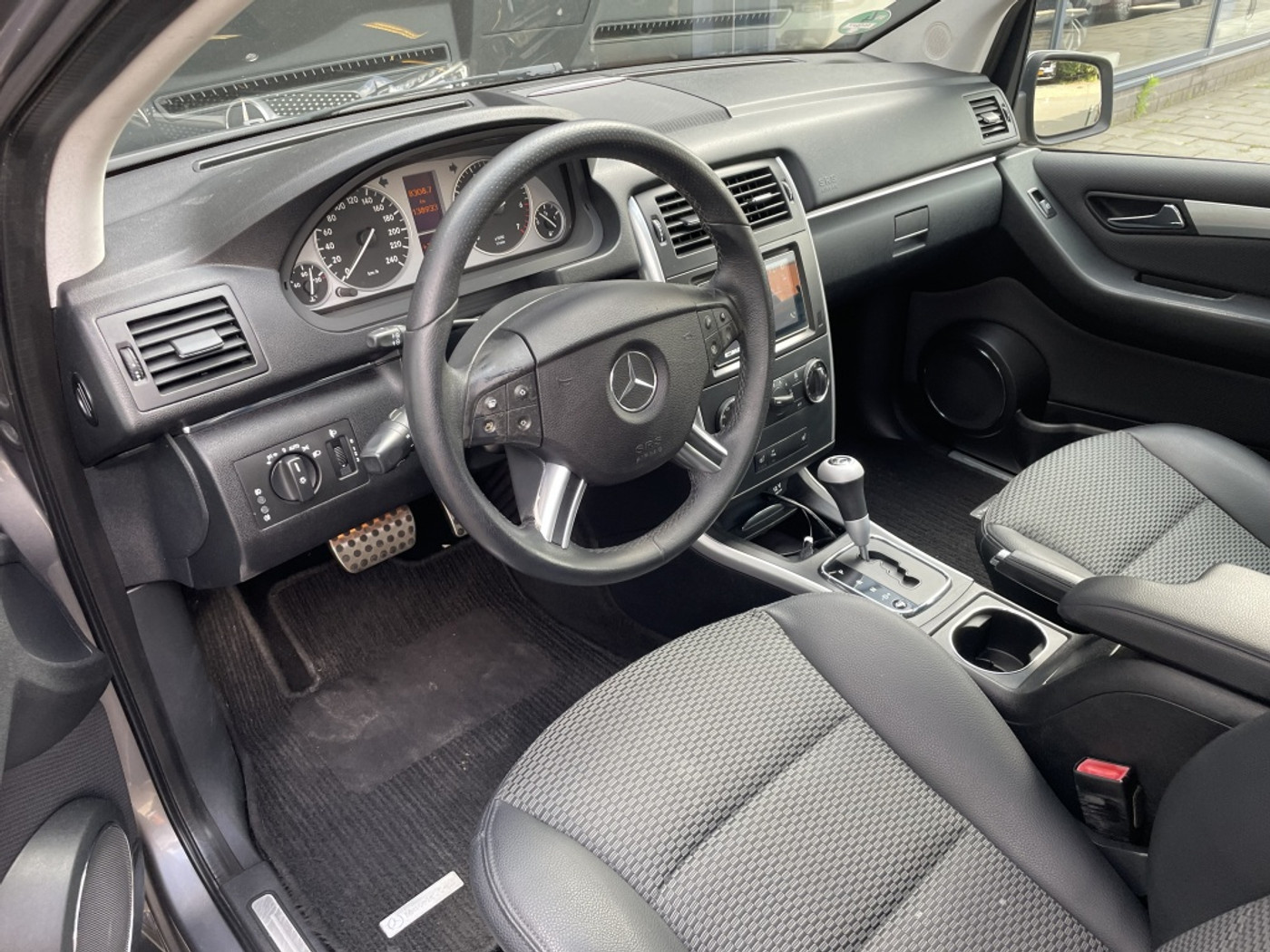 Foto van Mercedes-Benz B 170