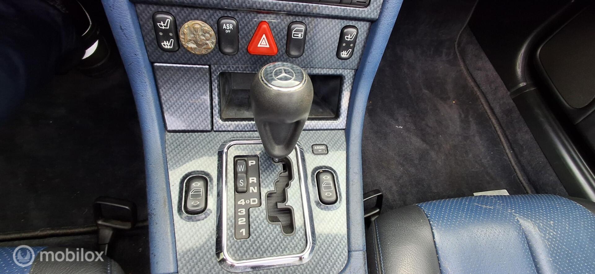 Foto van Mercedes-Benz SLK 230 Kompressor