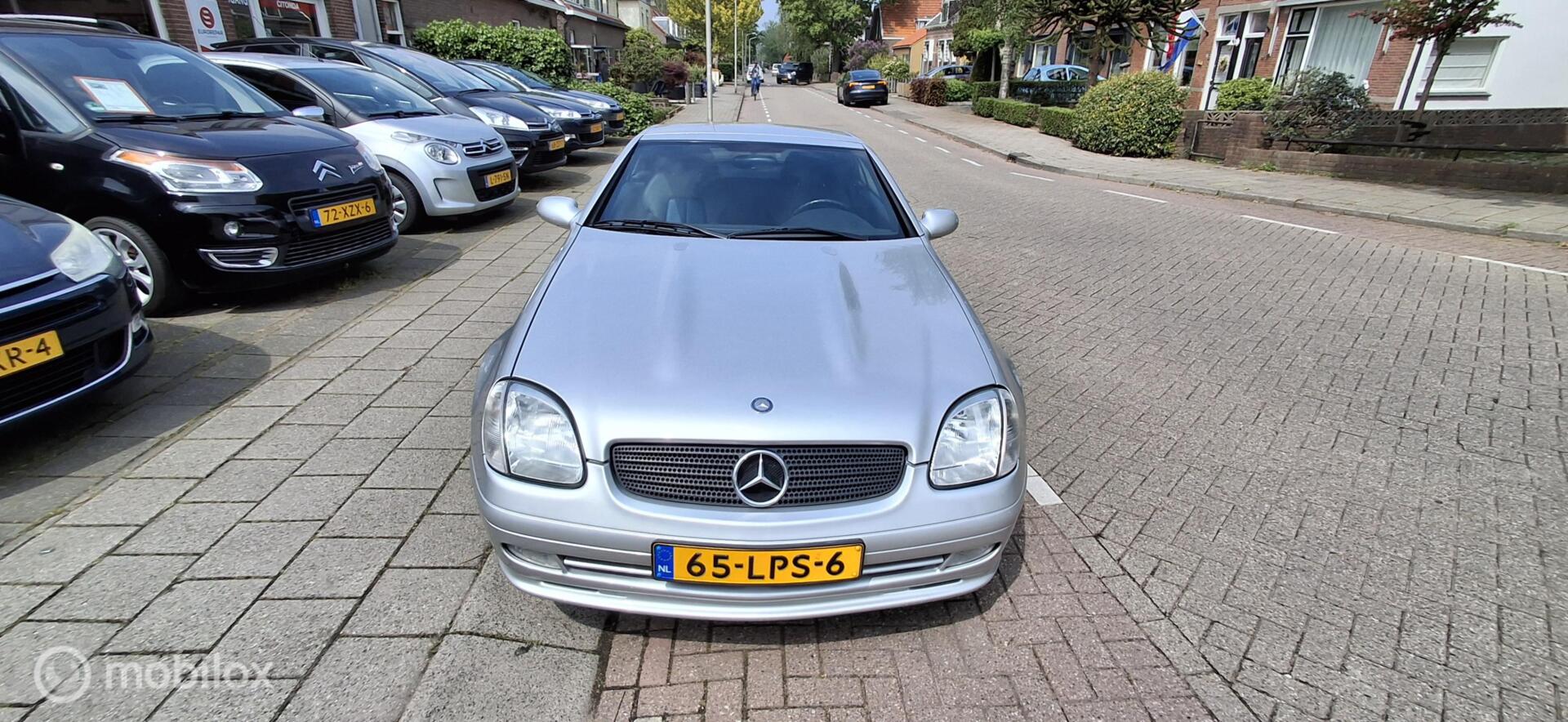 Foto van Mercedes-Benz SLK 230 Kompressor