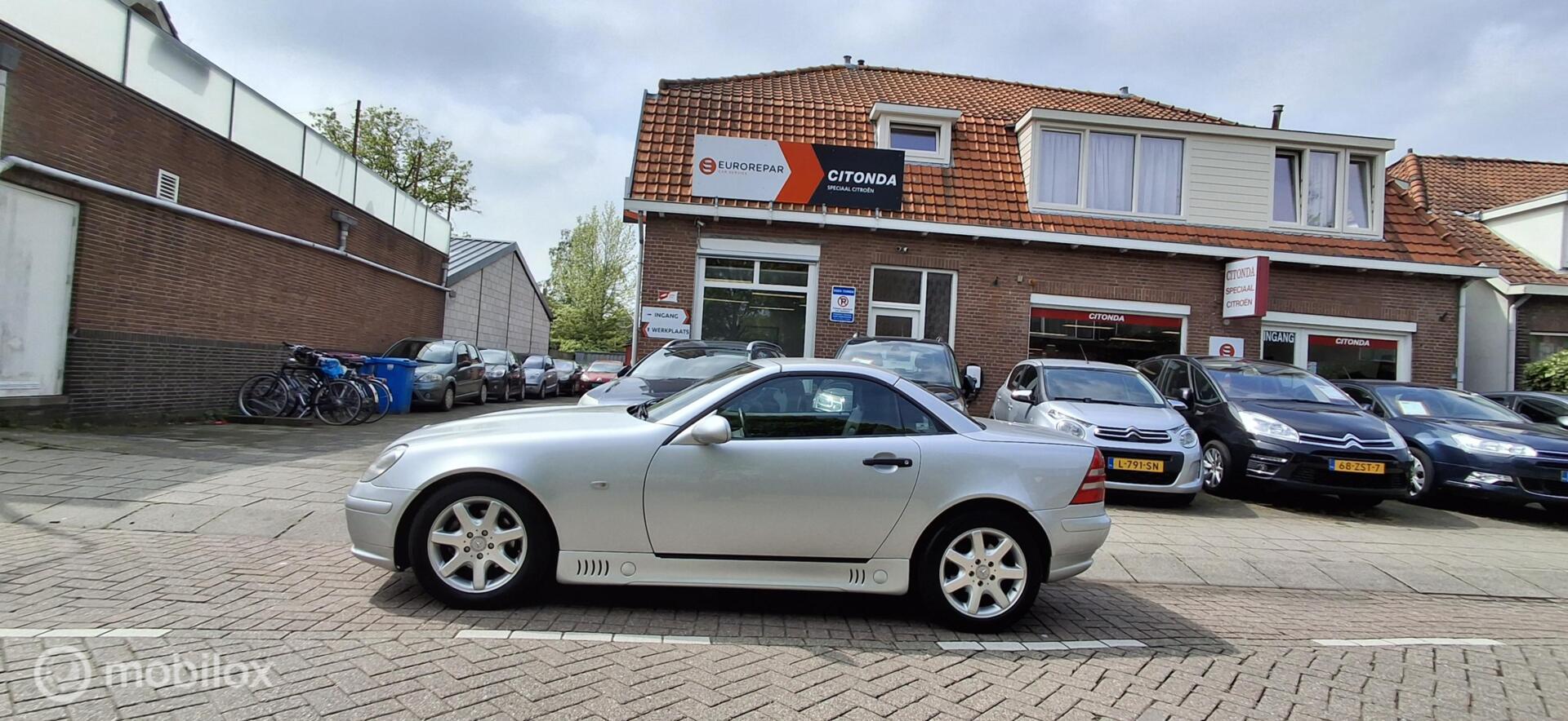 Foto van Mercedes-Benz SLK 230 Kompressor