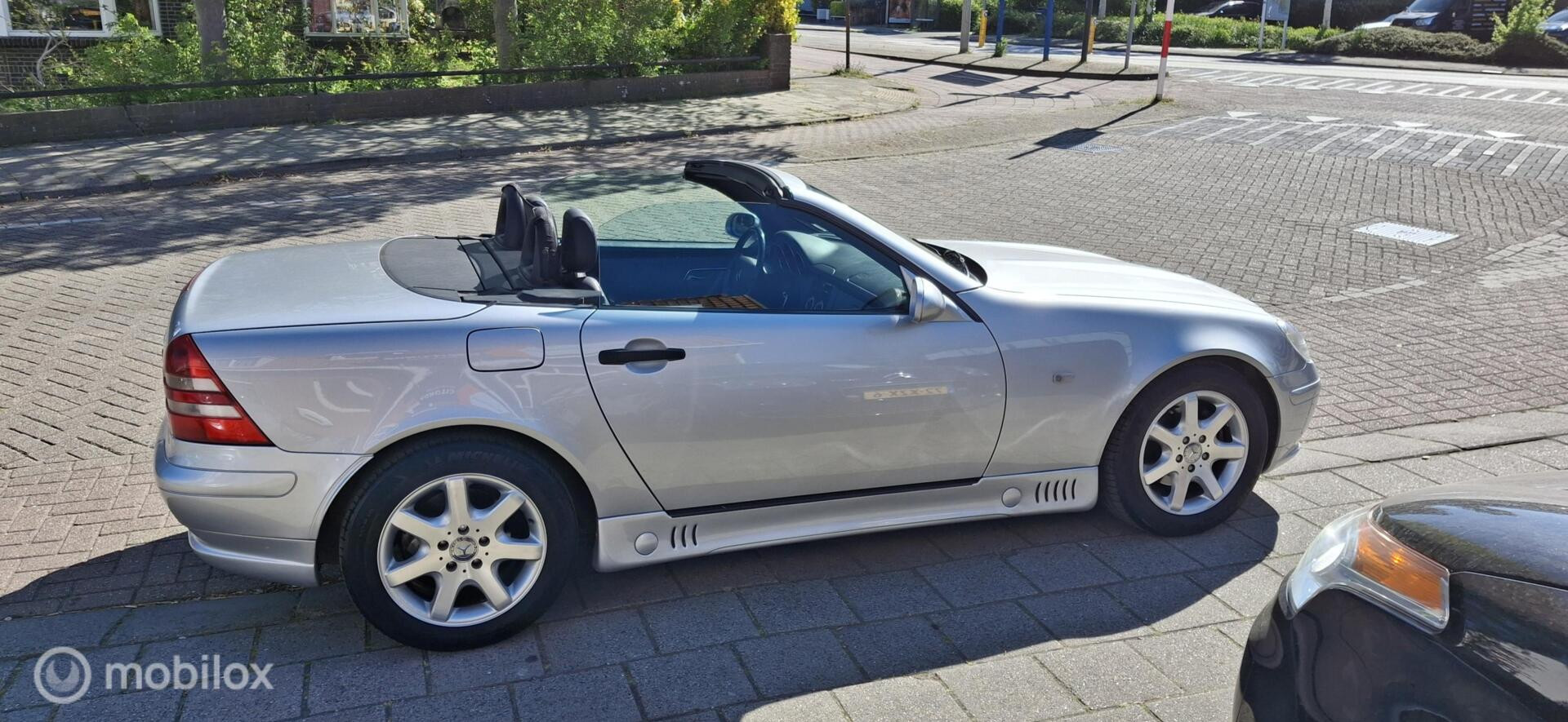 Foto van Mercedes-Benz SLK 230 Kompressor
