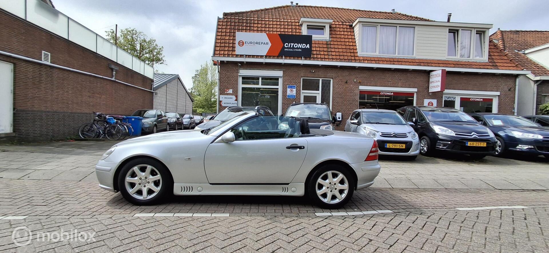 Foto van Mercedes-Benz SLK 230 Kompressor