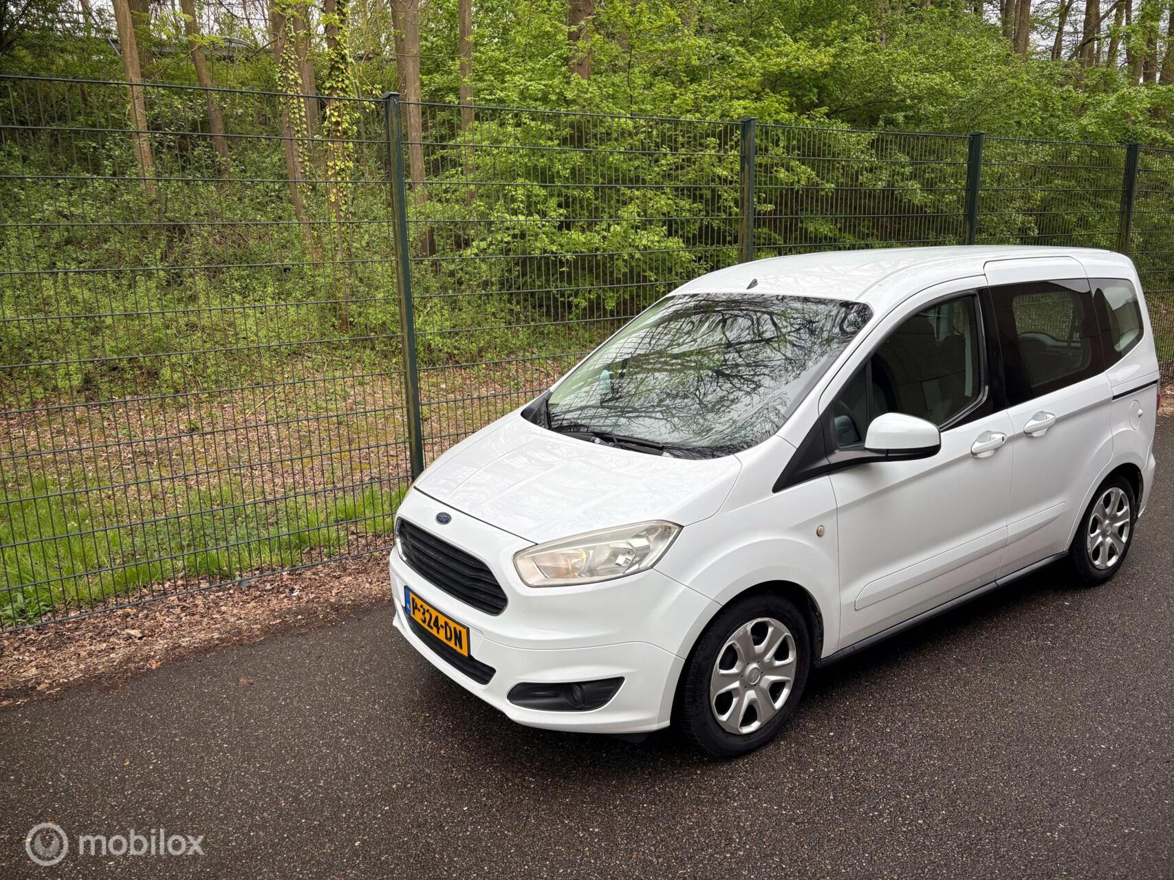 Foto van Ford Tourneo Courier