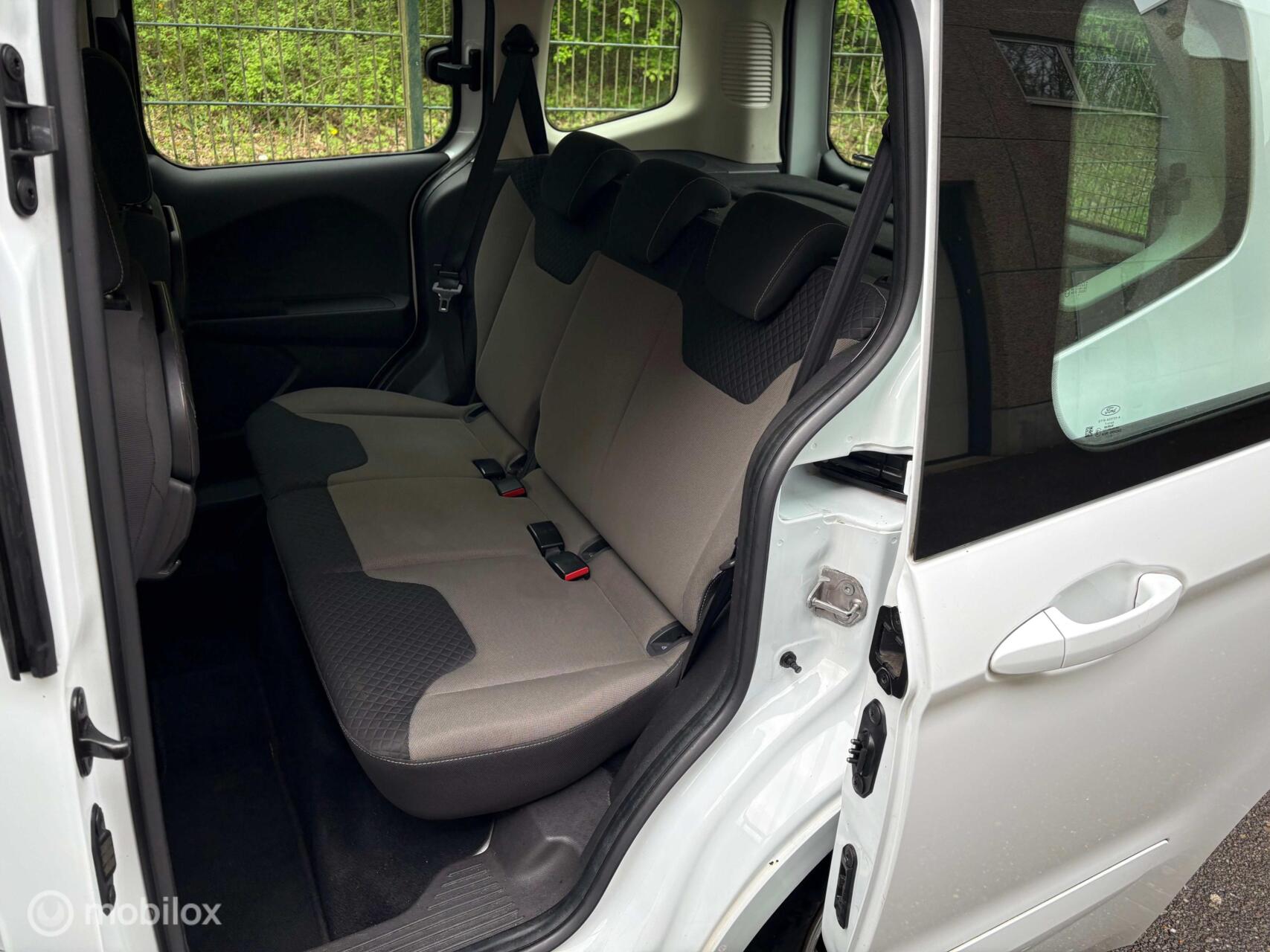 Foto van Ford Tourneo Courier