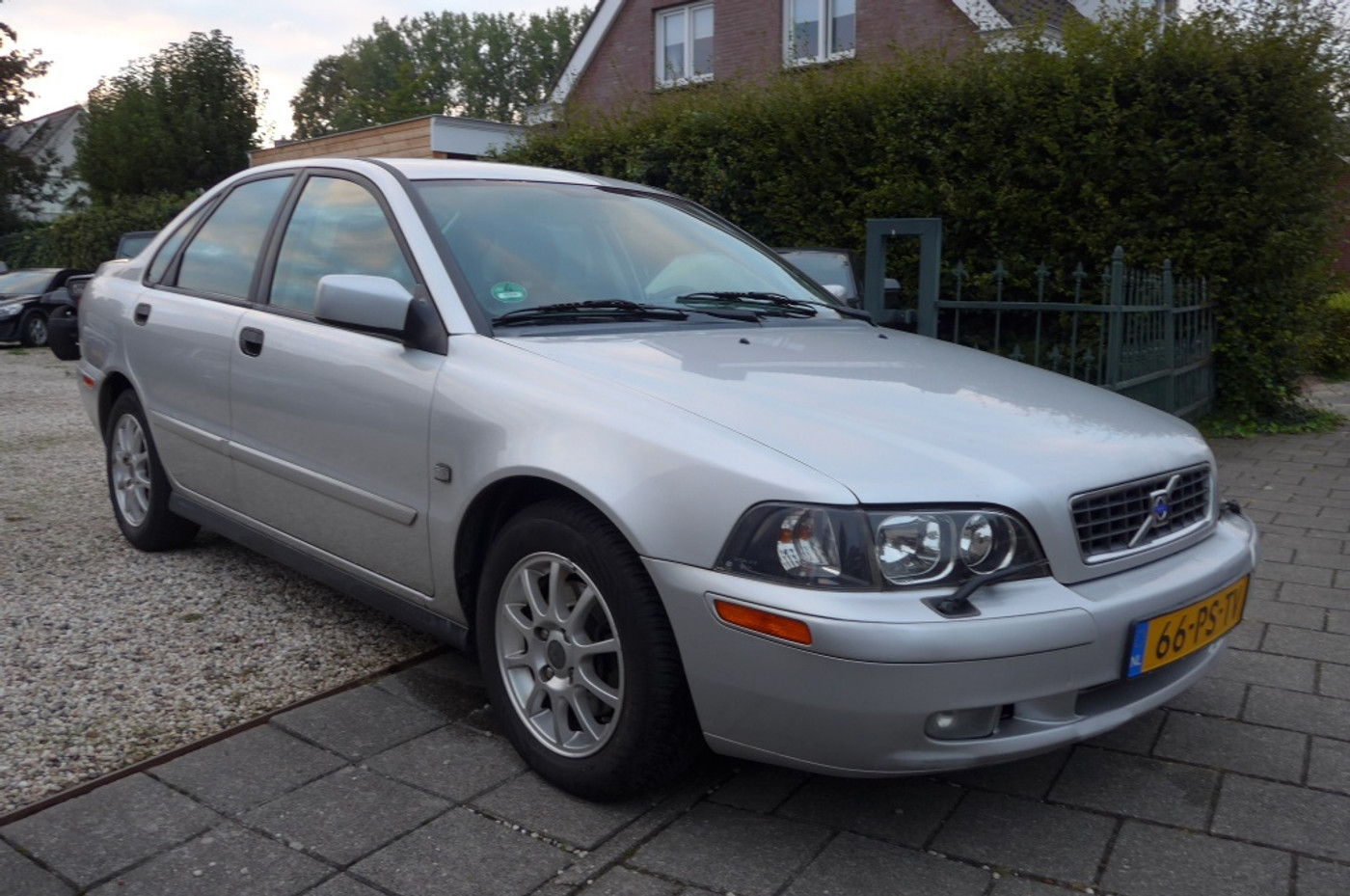 Volvo S40 1.8 Europa Nordic Leder trekhaak nwe APK 2004 - voorkant