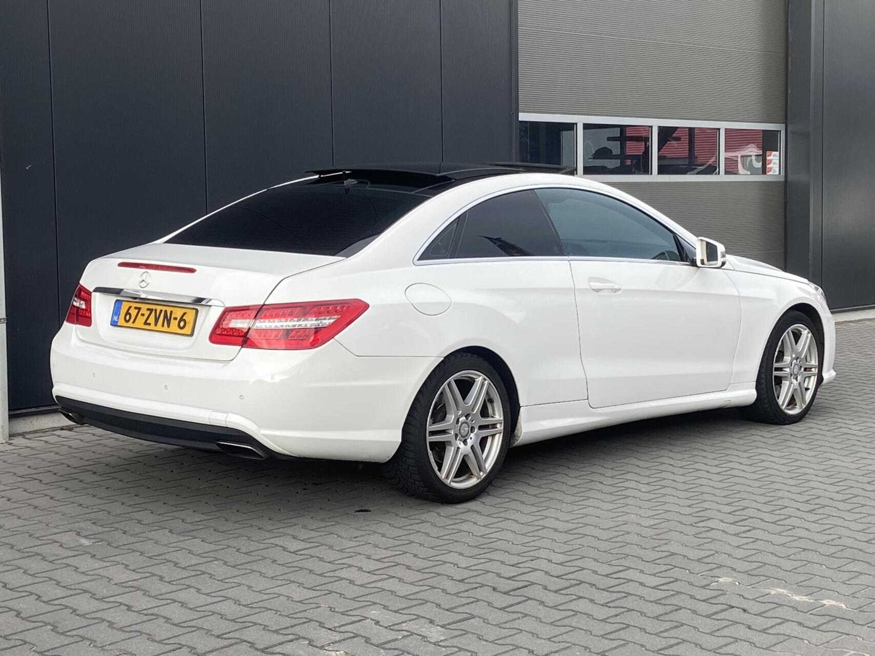 Foto van Mercedes-Benz E-klasse Coupé
