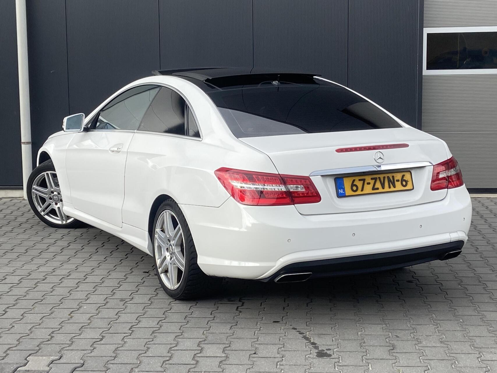 Foto van Mercedes-Benz E-klasse Coupé