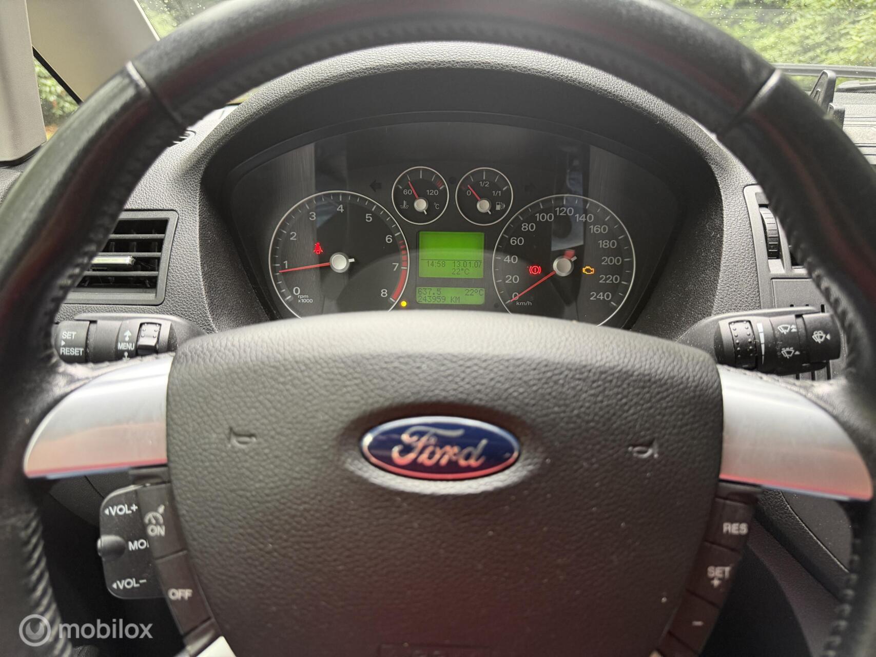 Foto van Ford Focus C-max