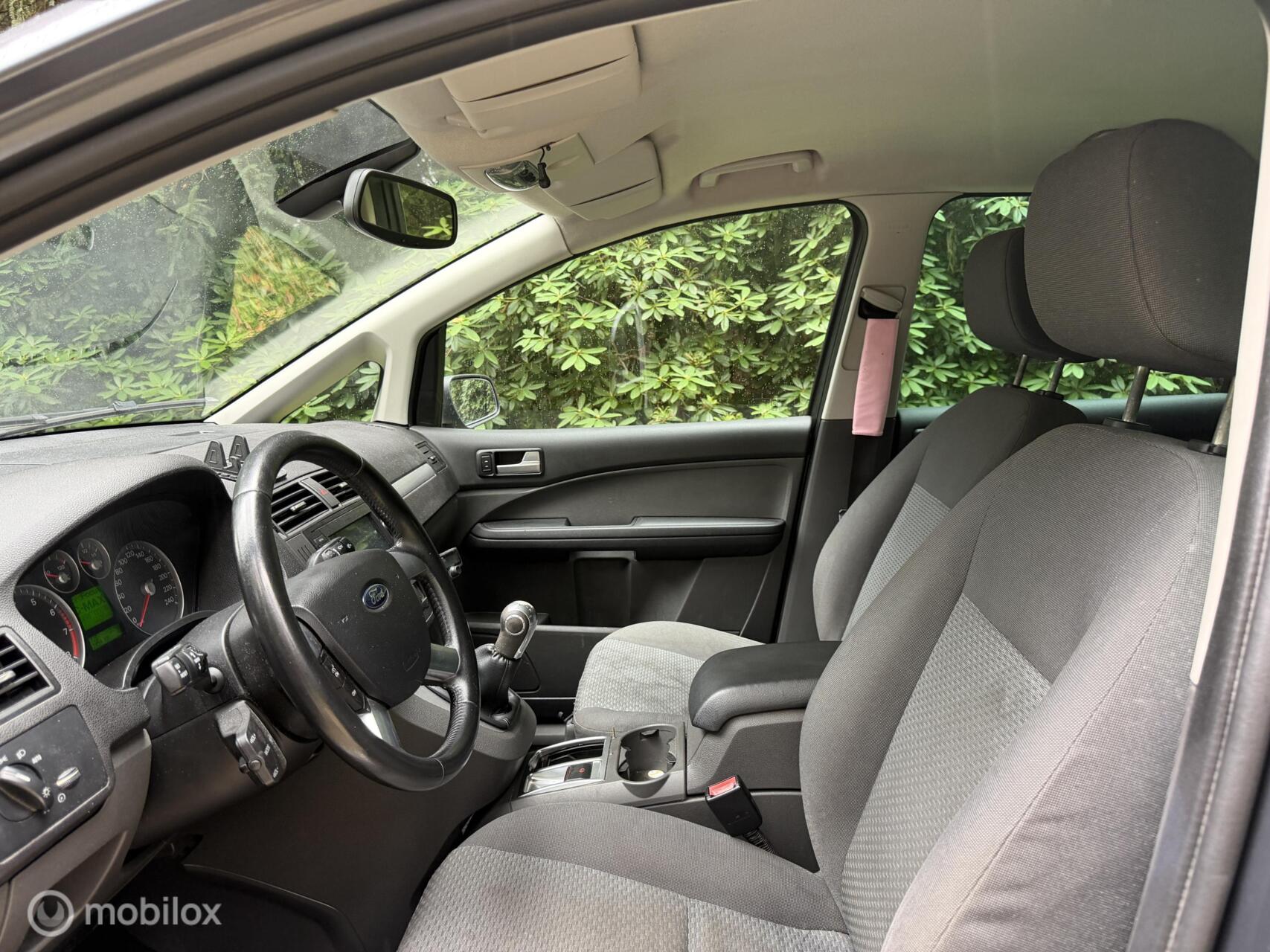 Foto van Ford Focus C-max