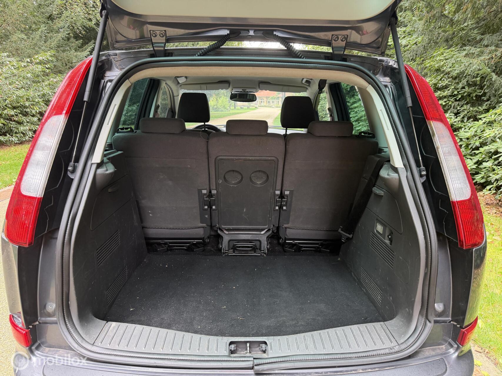 Foto van Ford Focus C-max