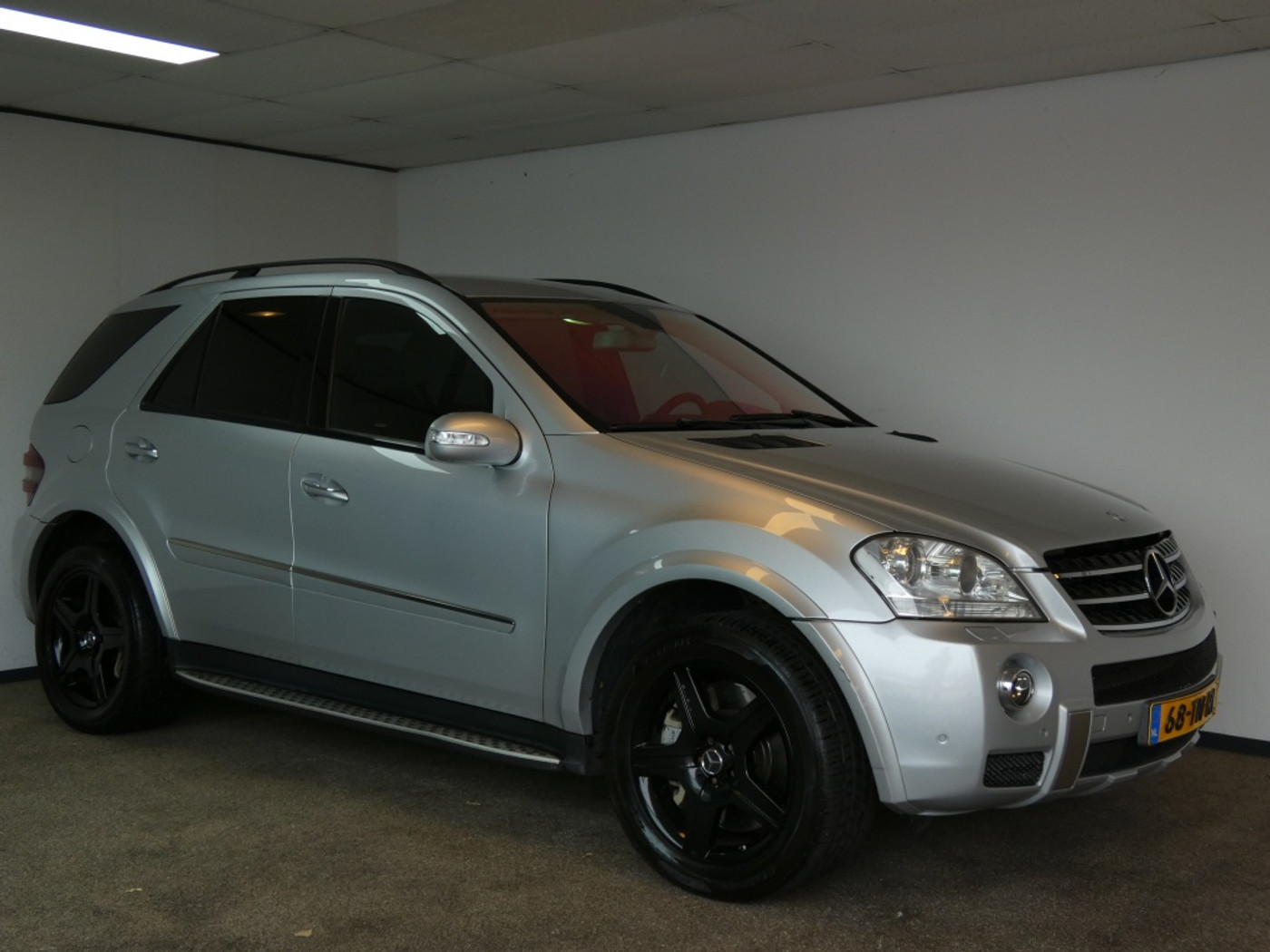 Foto van Mercedes-Benz ML 63 AMG
