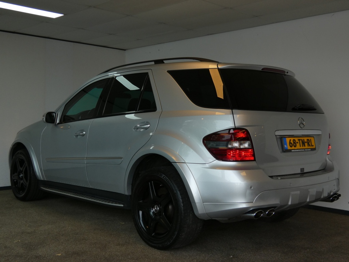 Foto van Mercedes-Benz ML 63 AMG