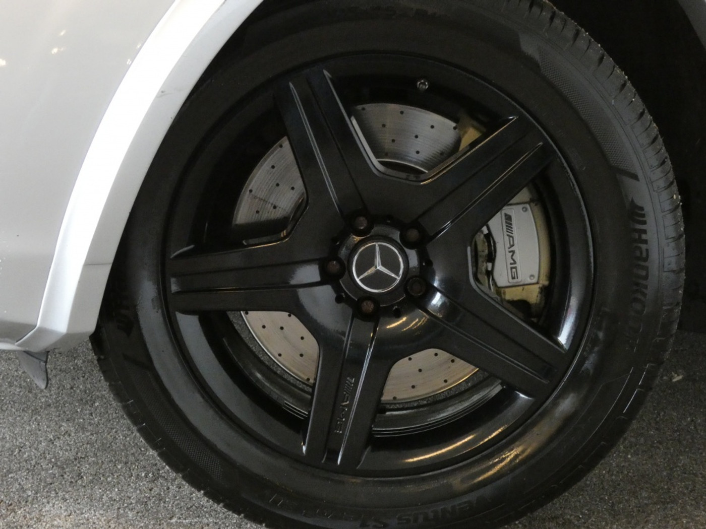Foto van Mercedes-Benz ML 63 AMG