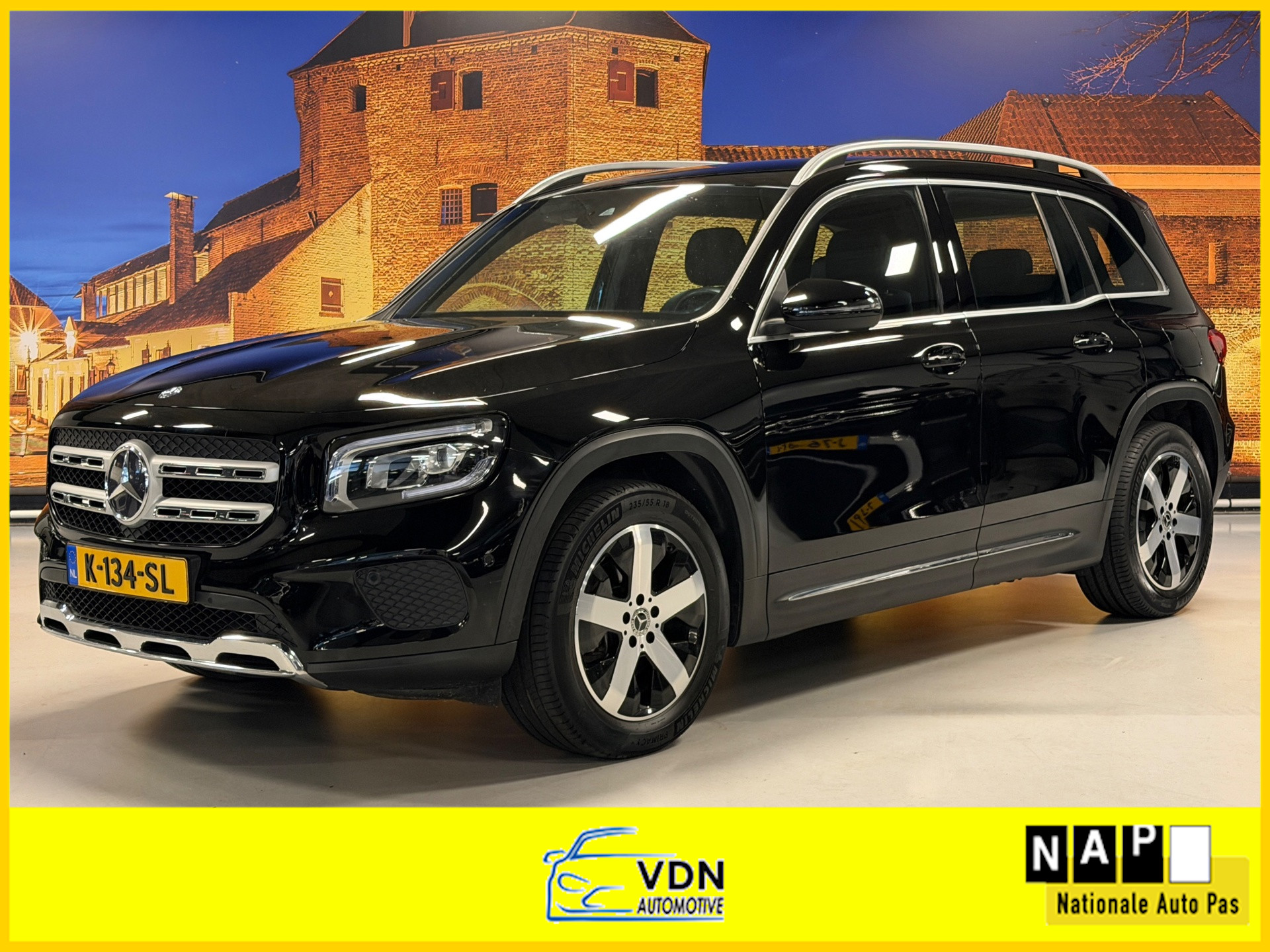 Mercedes-Benz GLB 200 200 Business Solution Aut Trekhaak LED Carplay 2020 - voorkant