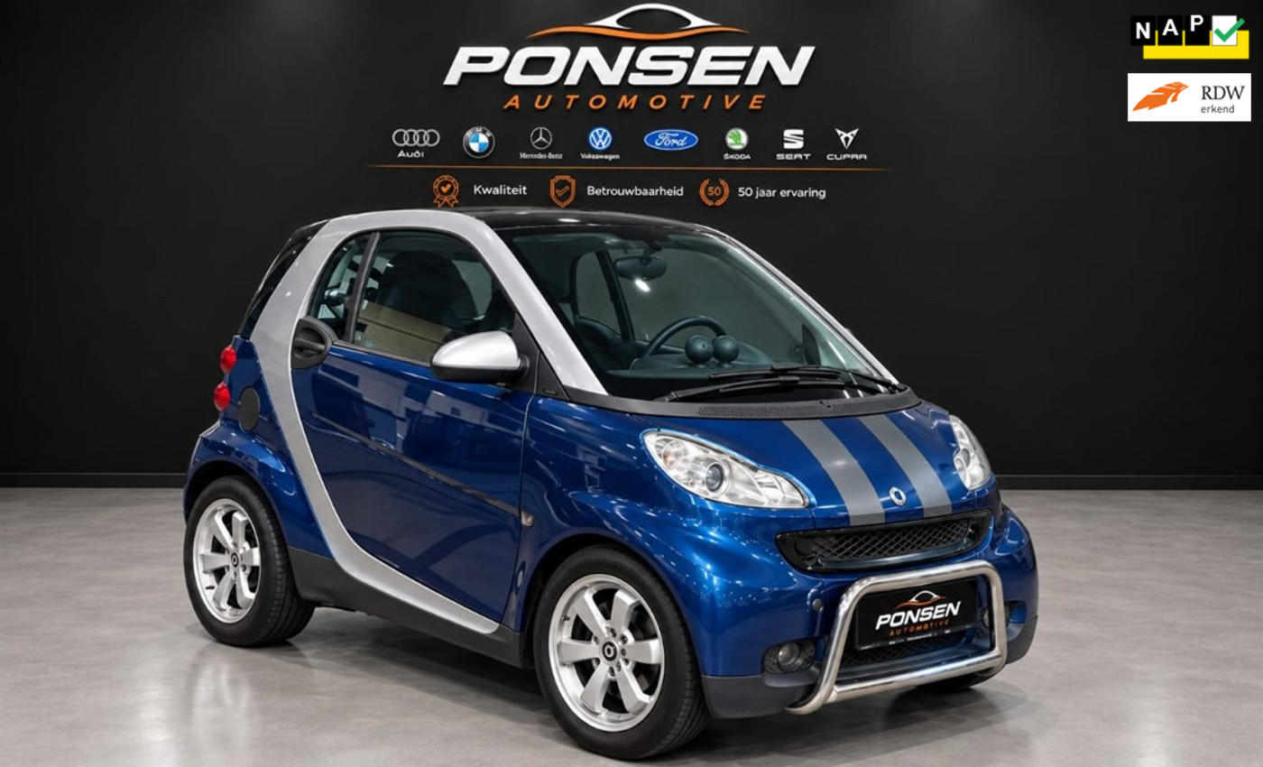 Smart Fortwo Coupe MHD 1.0 mhd Passion automaat   ned auto 2008 - voorkant