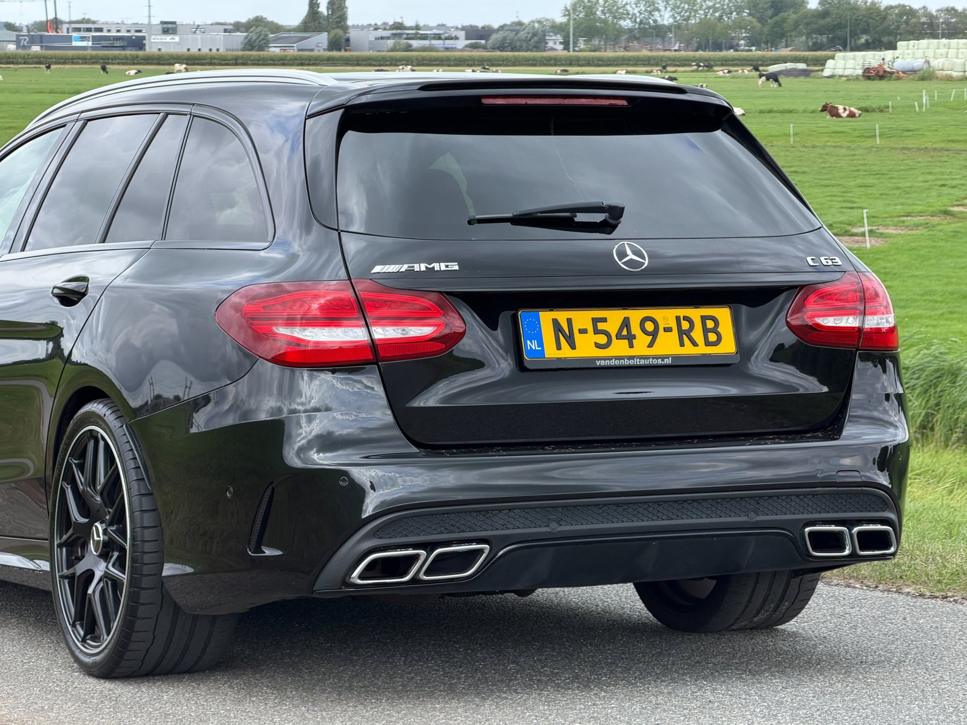 Foto van Mercedes-Benz AMG C 63