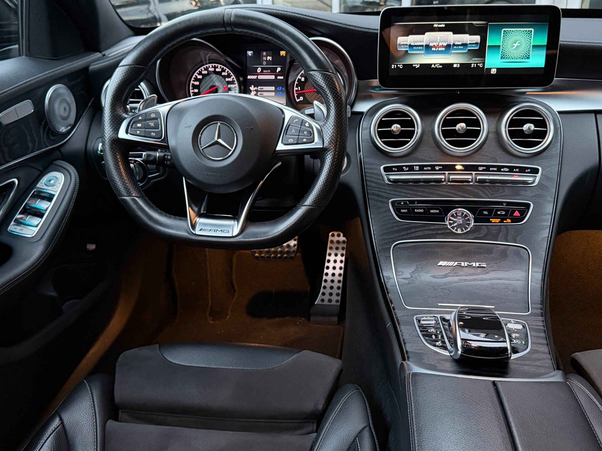 Foto van Mercedes-Benz AMG C 63