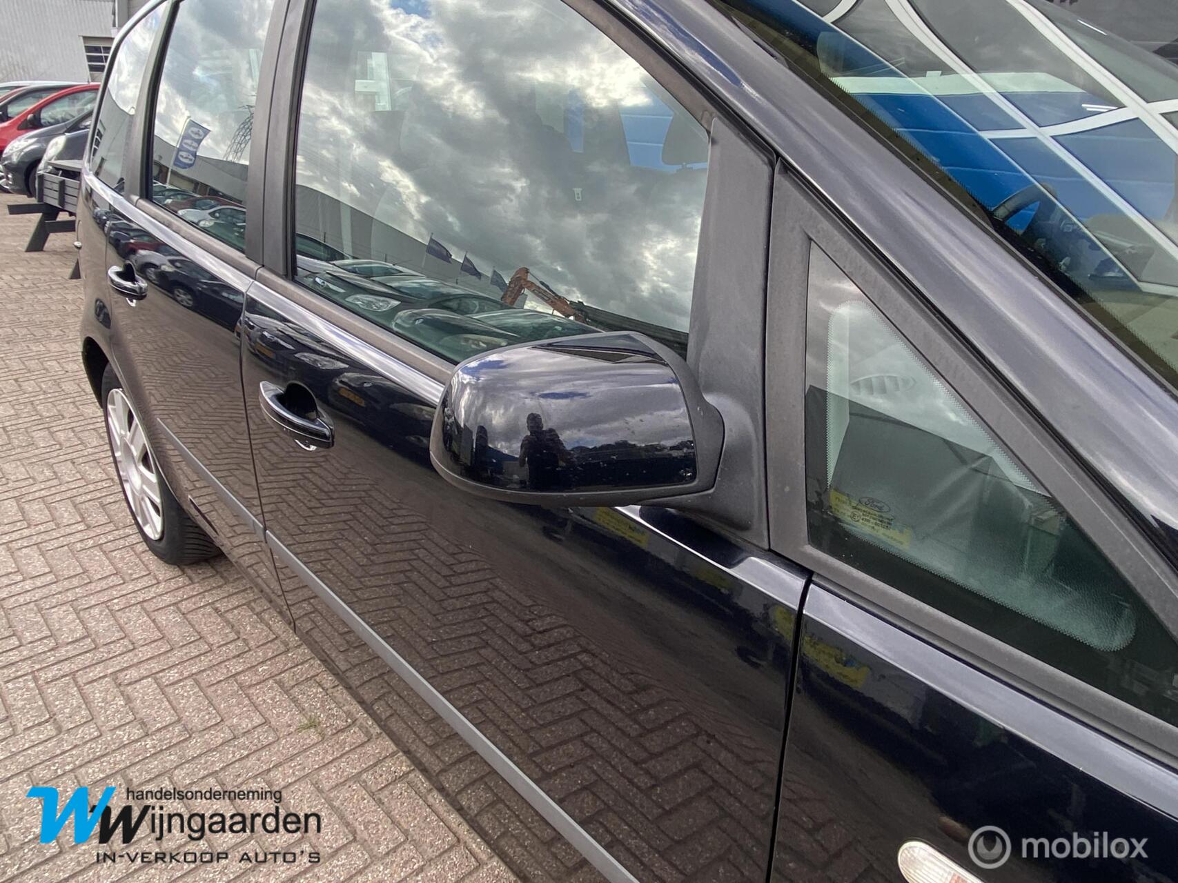 Foto van Ford Focus C-max