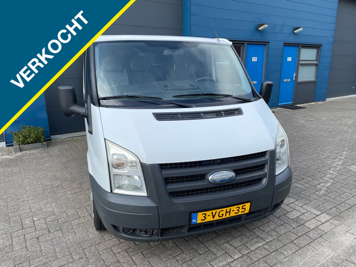 Foto van Ford Transit 260s Van 85dpf LR 4.23