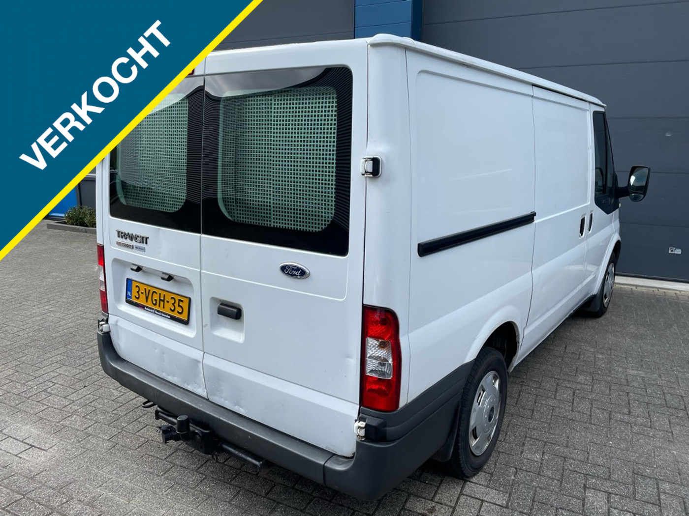 Foto van Ford Transit 260s Van 85dpf LR 4.23