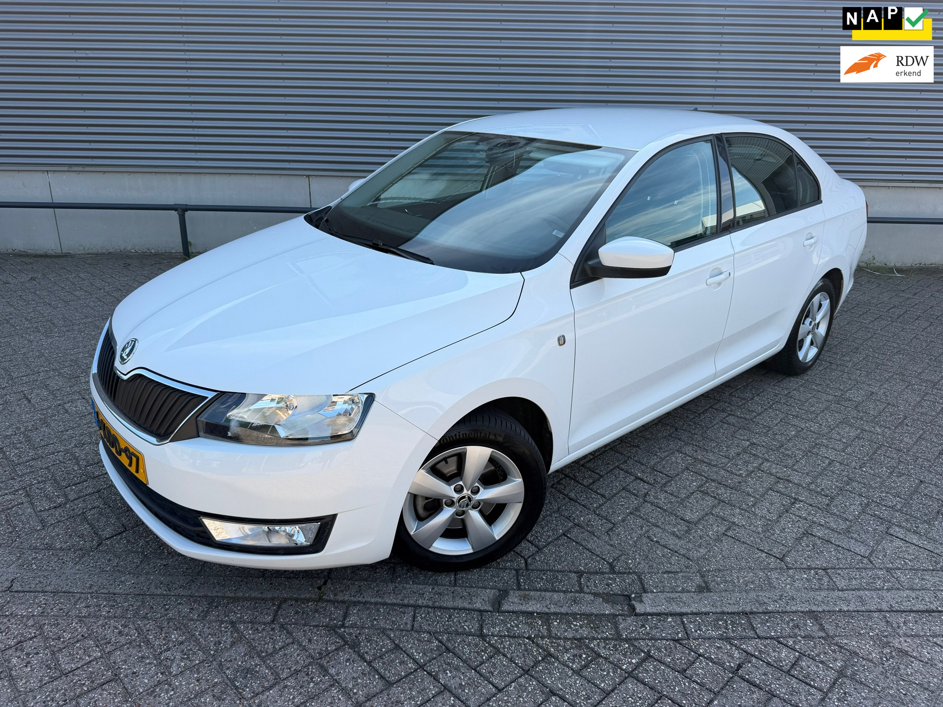 Skoda Rapid 1.2 TSI Greentech Elegance 2013 - voorkant