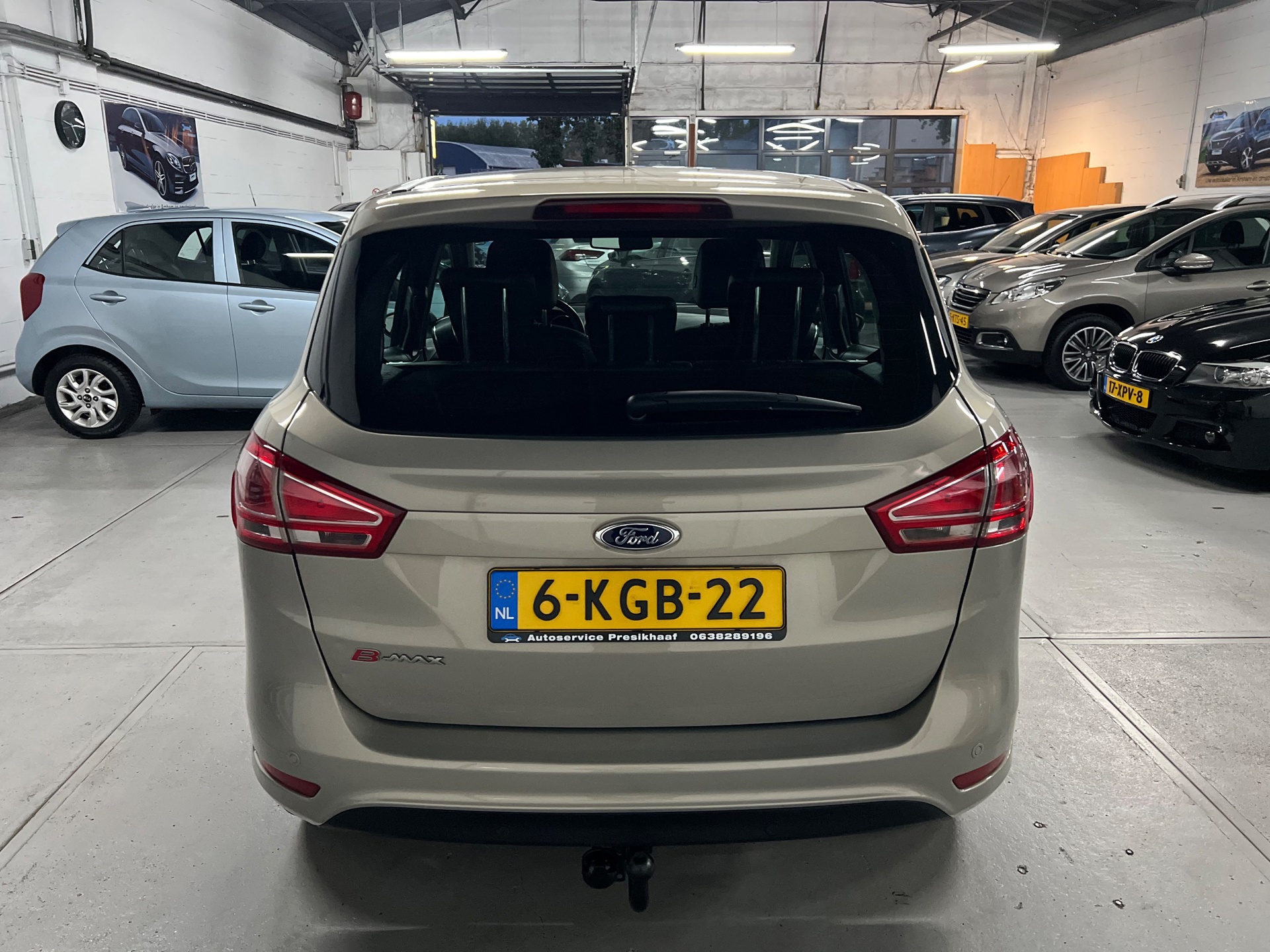 Foto van Ford B-max