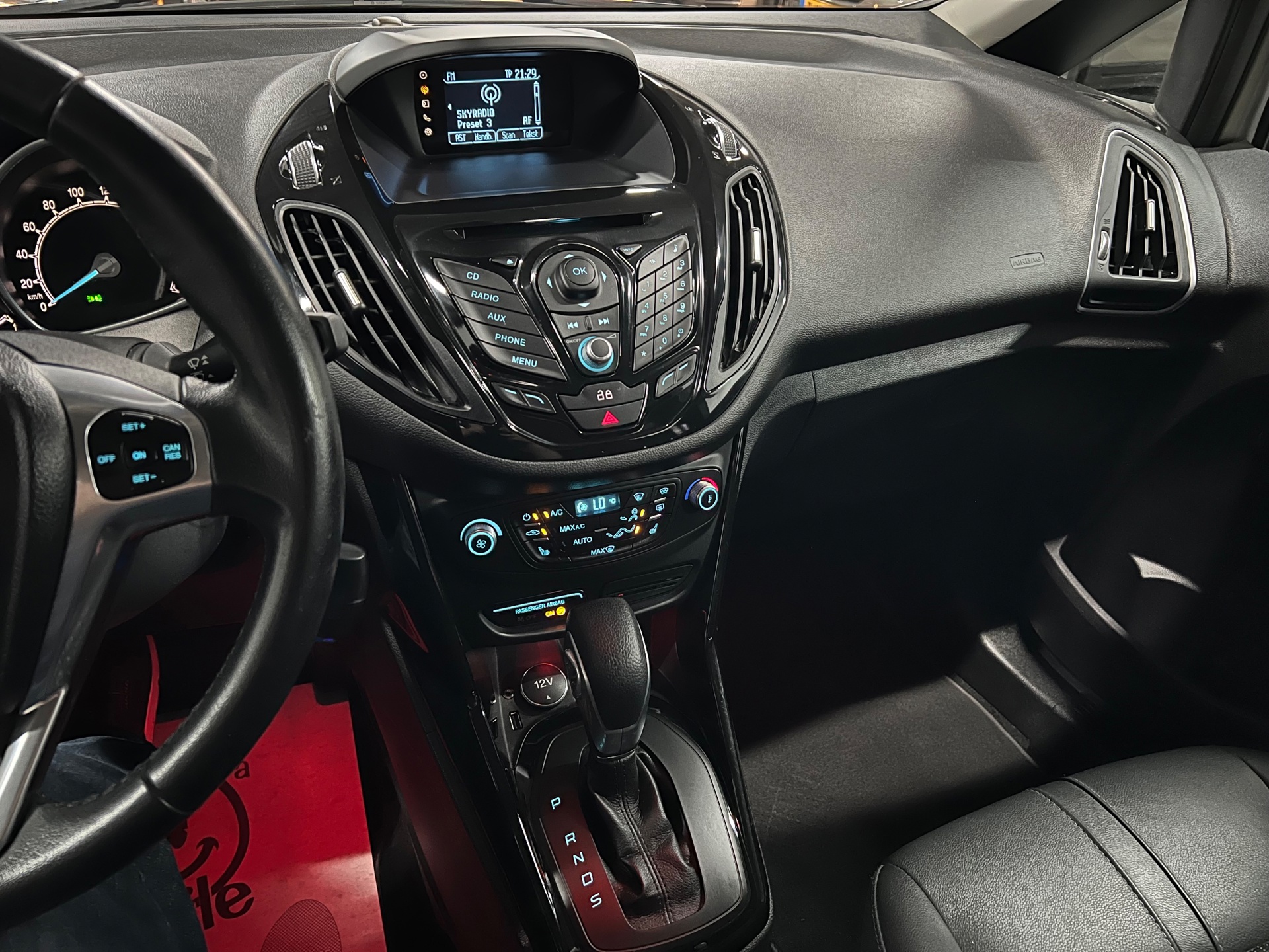Foto van Ford B-max