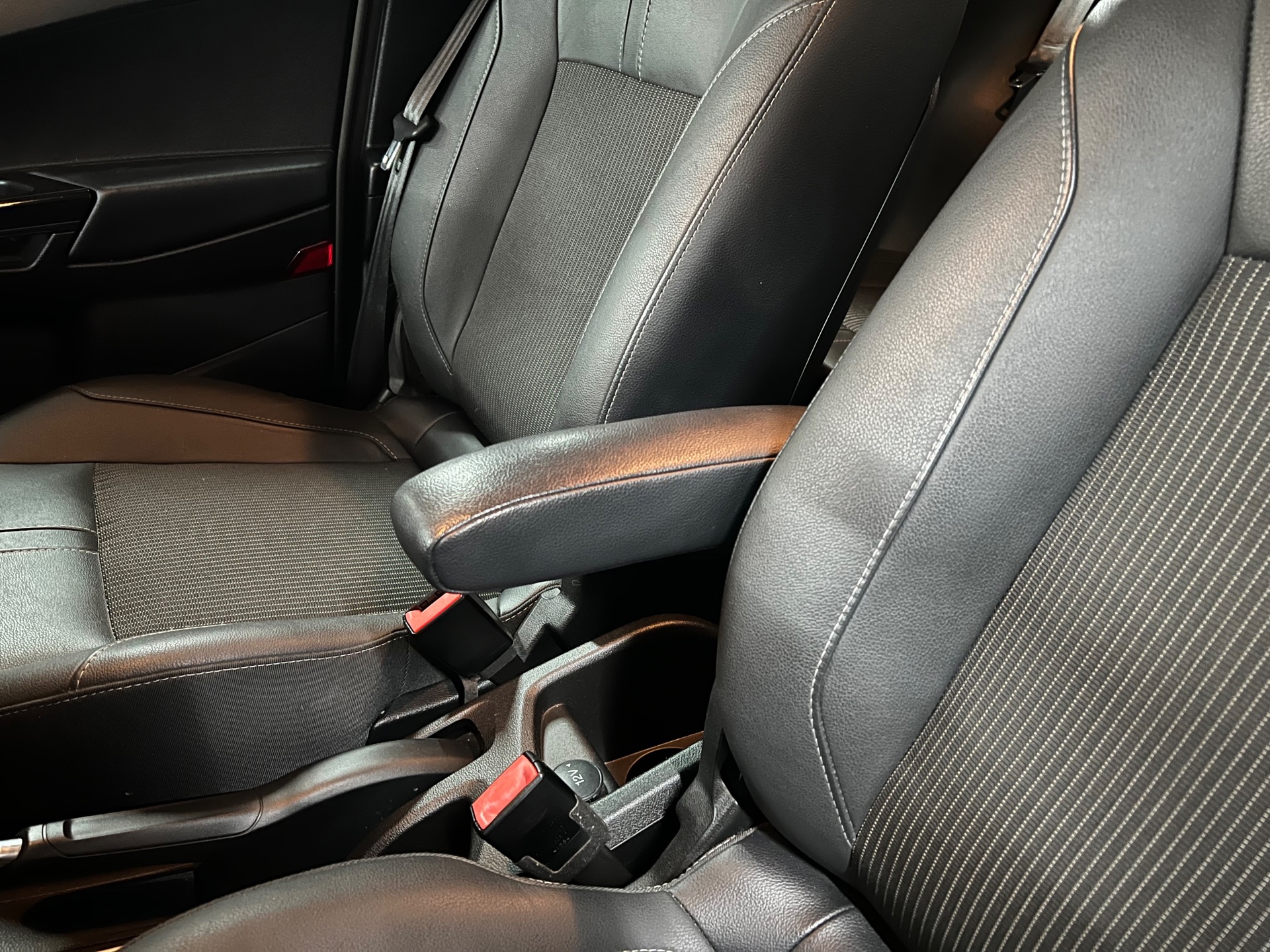 Foto van Ford B-max
