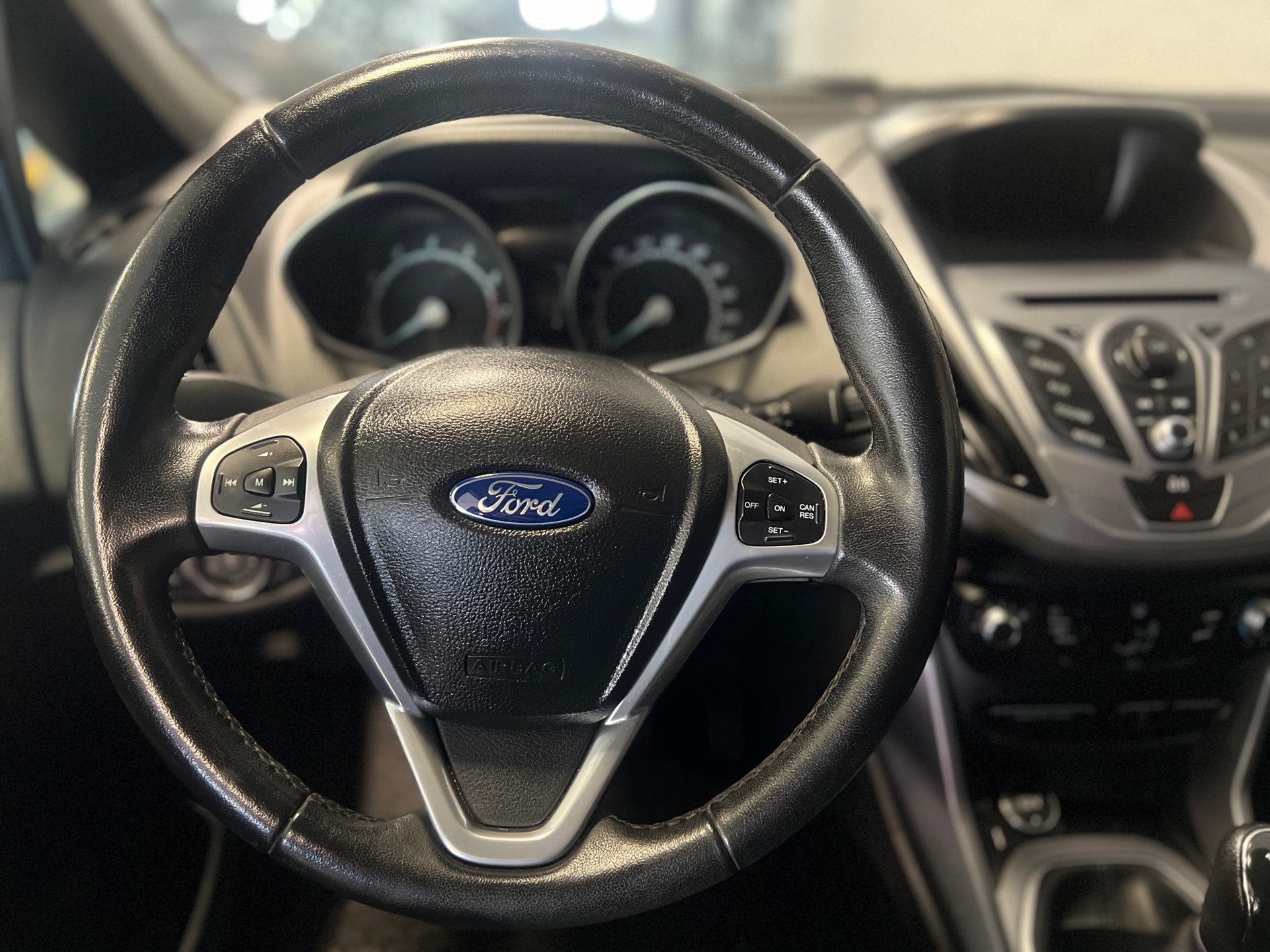 Foto van Ford B-max