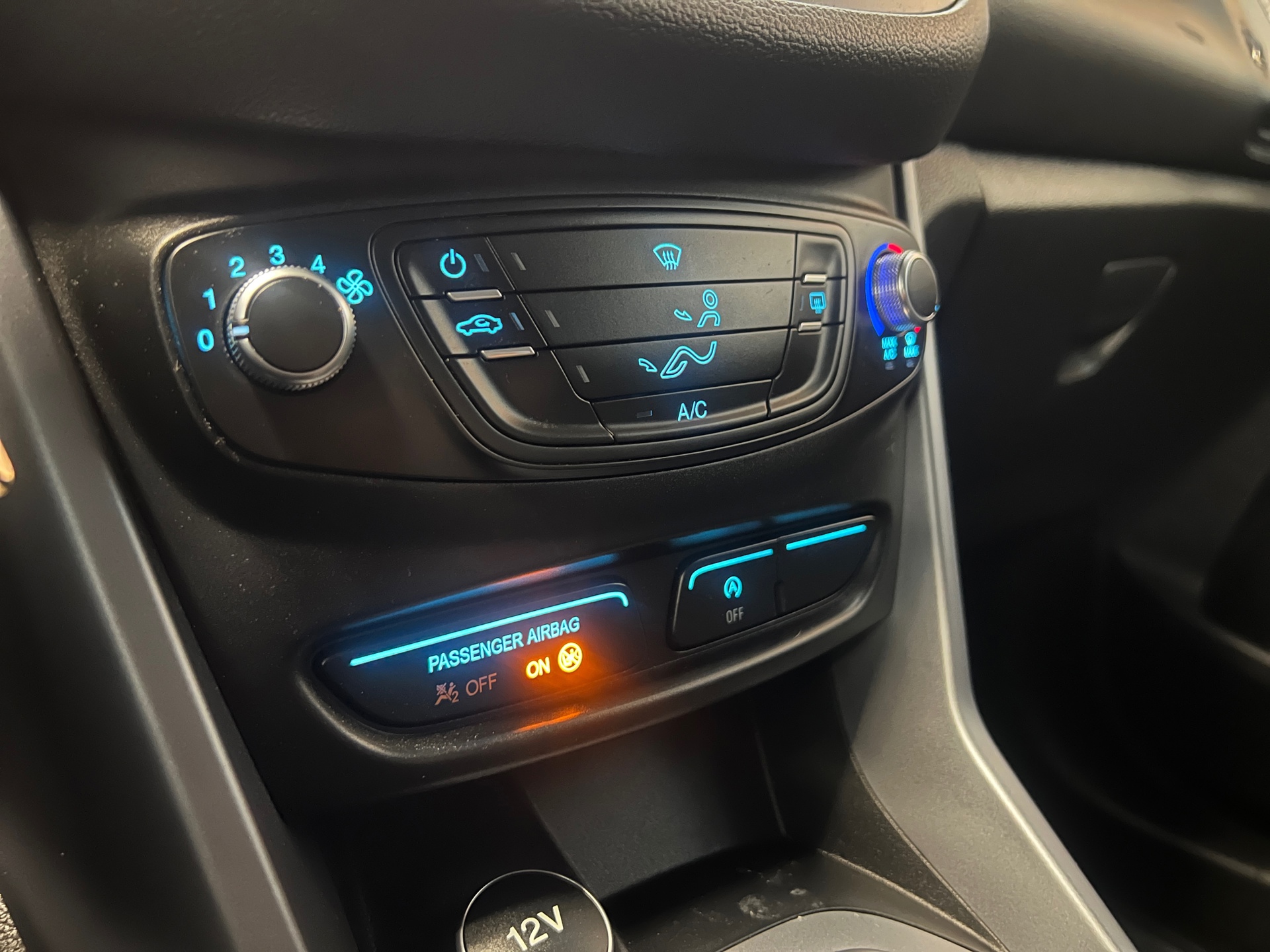 Foto van Ford B-max