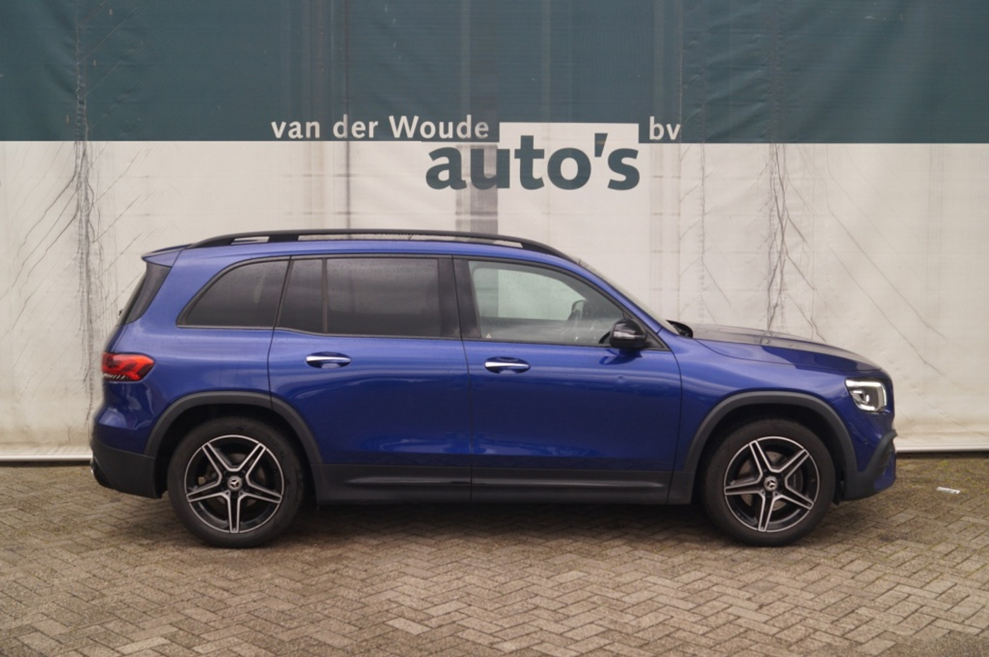 Foto van Mercedes-Benz GLB 180
