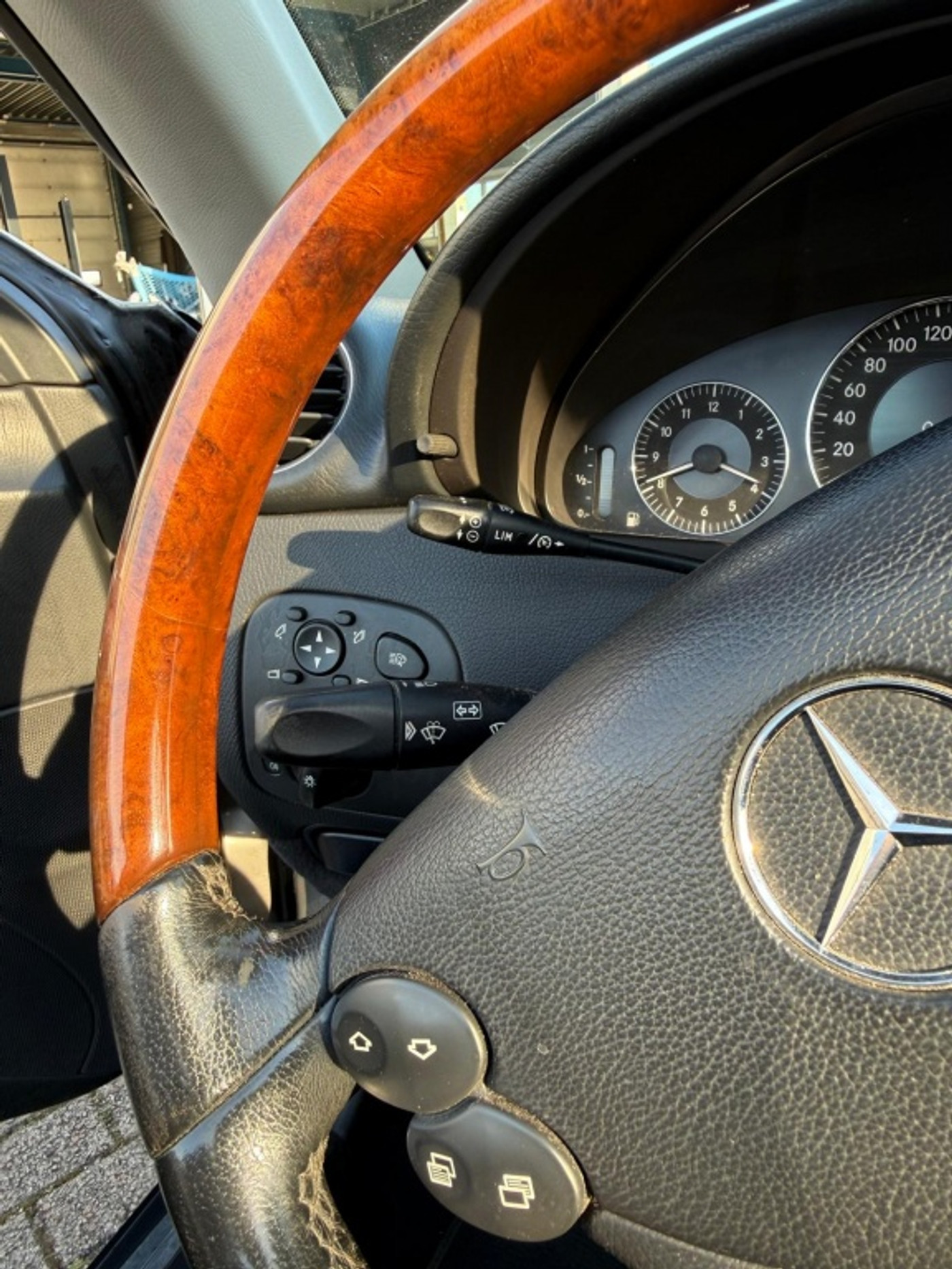 Foto van Mercedes-Benz CLK 240