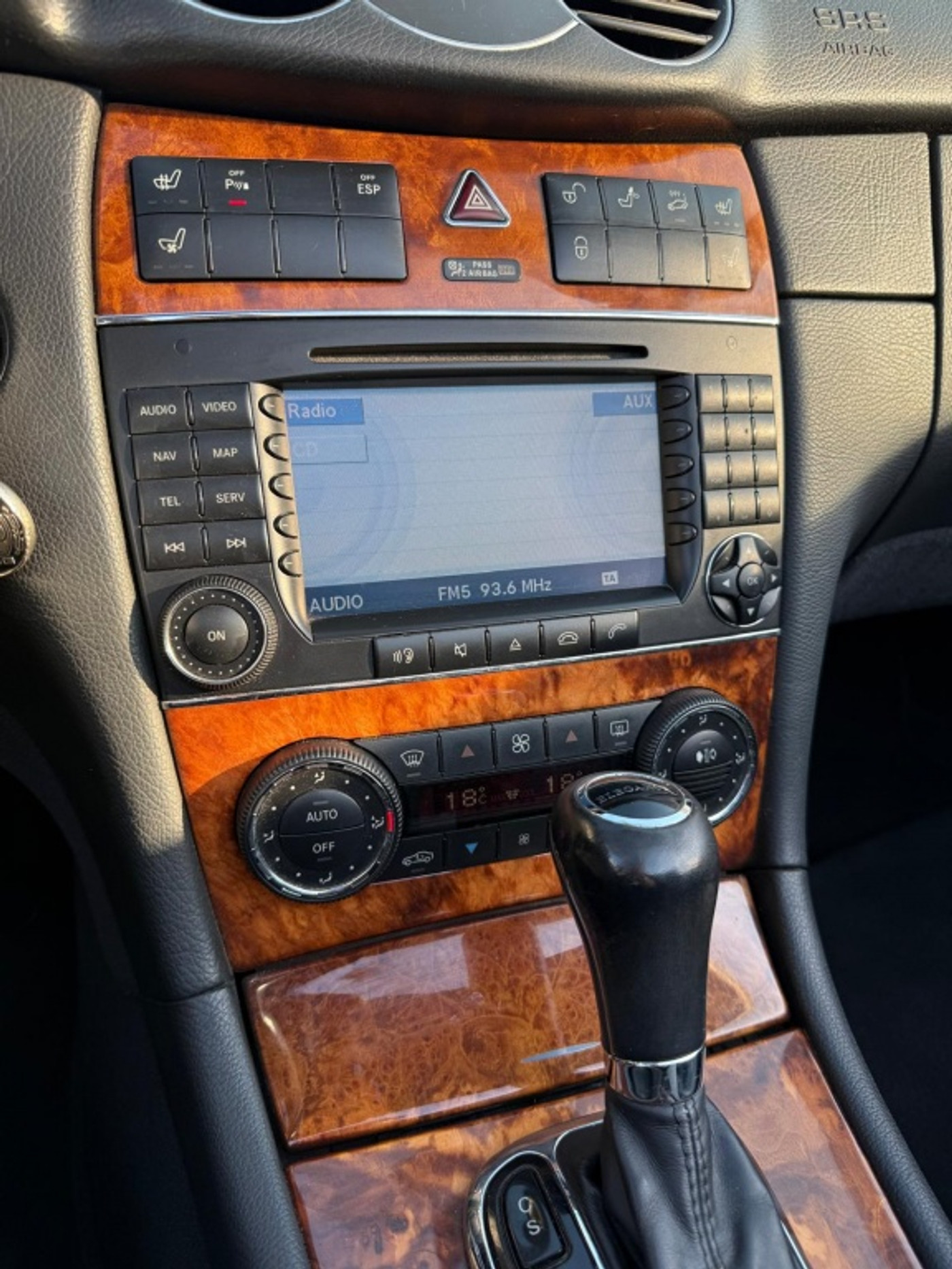 Foto van Mercedes-Benz CLK 240