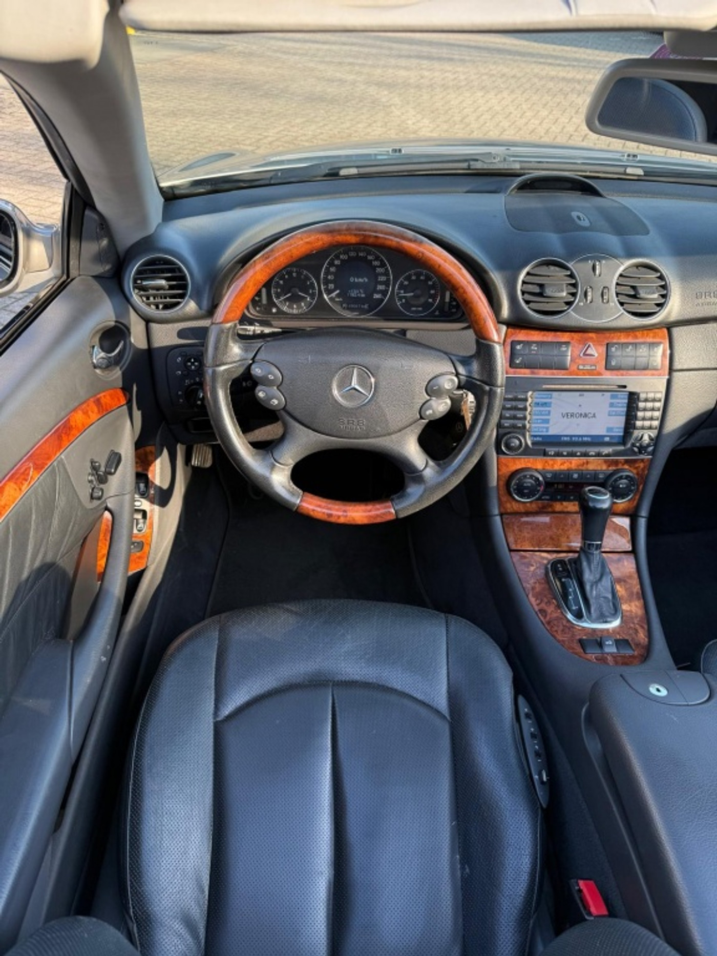 Foto van Mercedes-Benz CLK 240