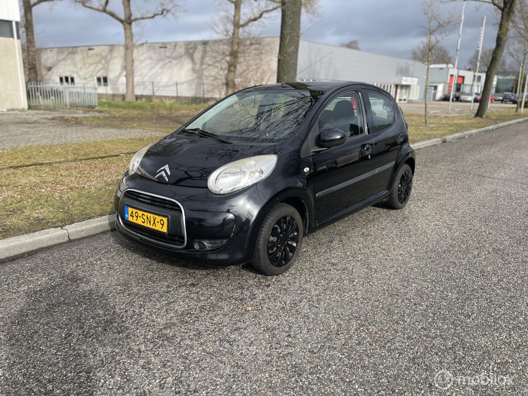 Citroen Citroen C1 1.0-12V 5 Deurs Airco Nieuwe koppeling 2011 - voorkant