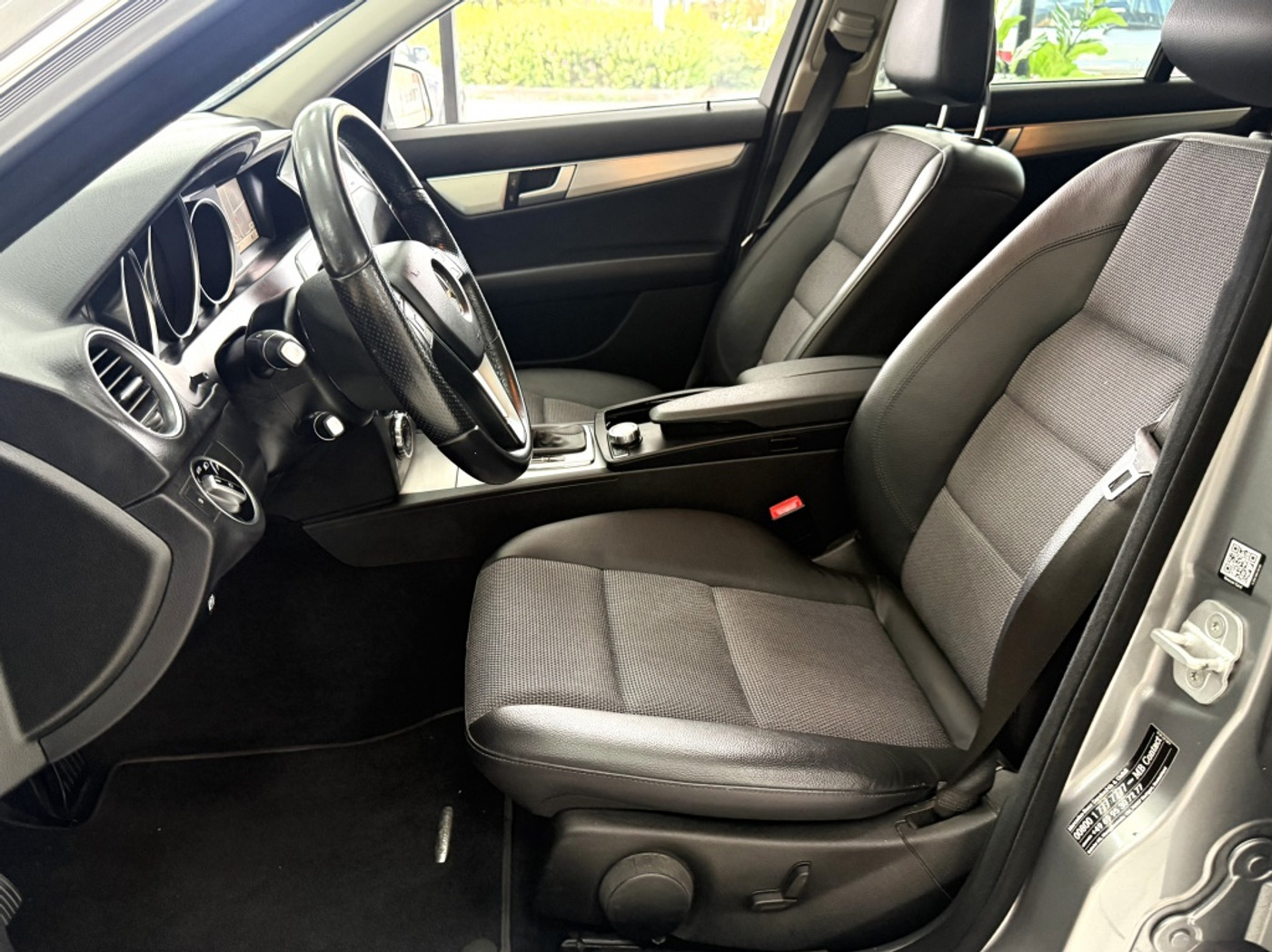 Foto van Mercedes-Benz C 200