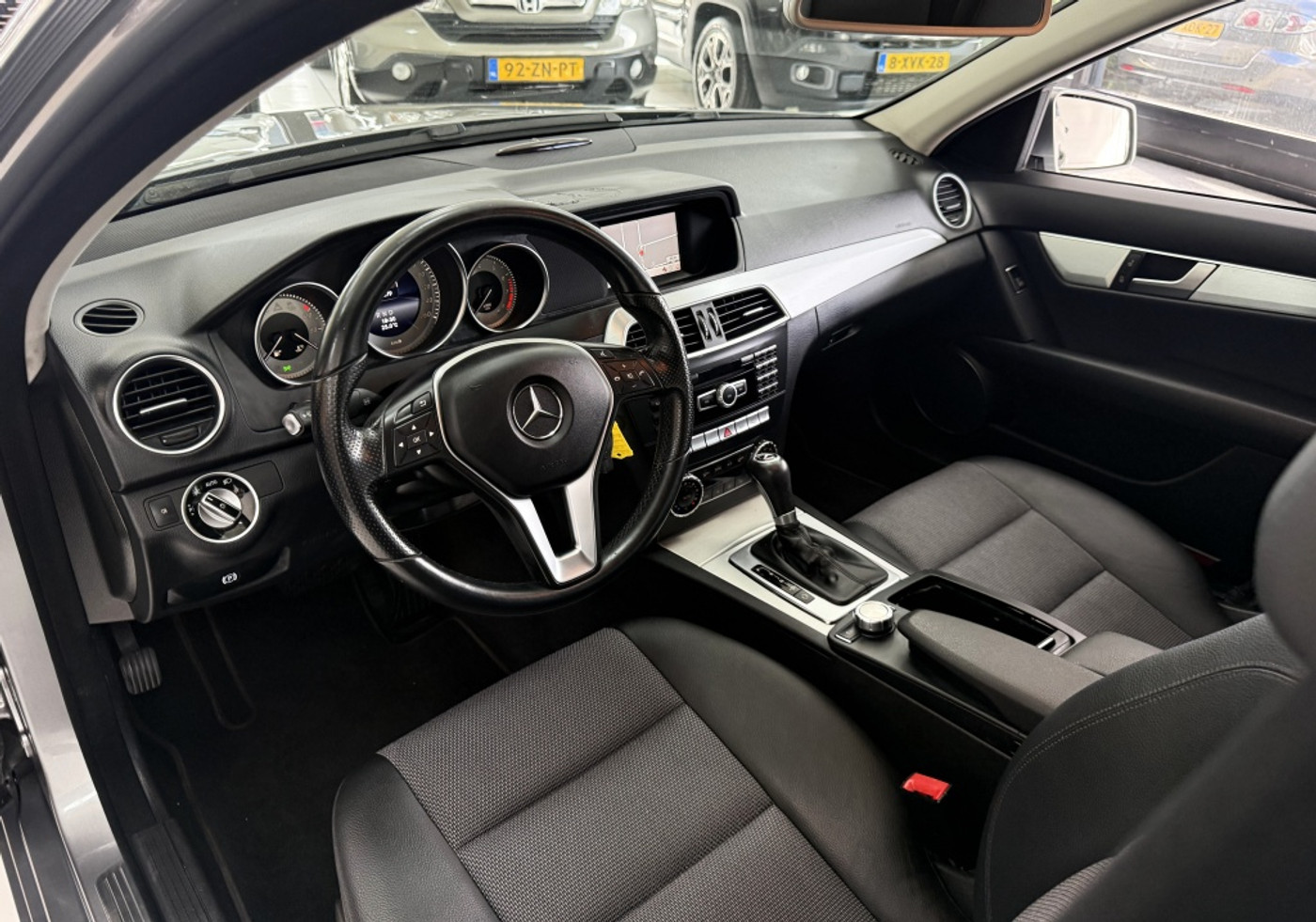 Foto van Mercedes-Benz C 200