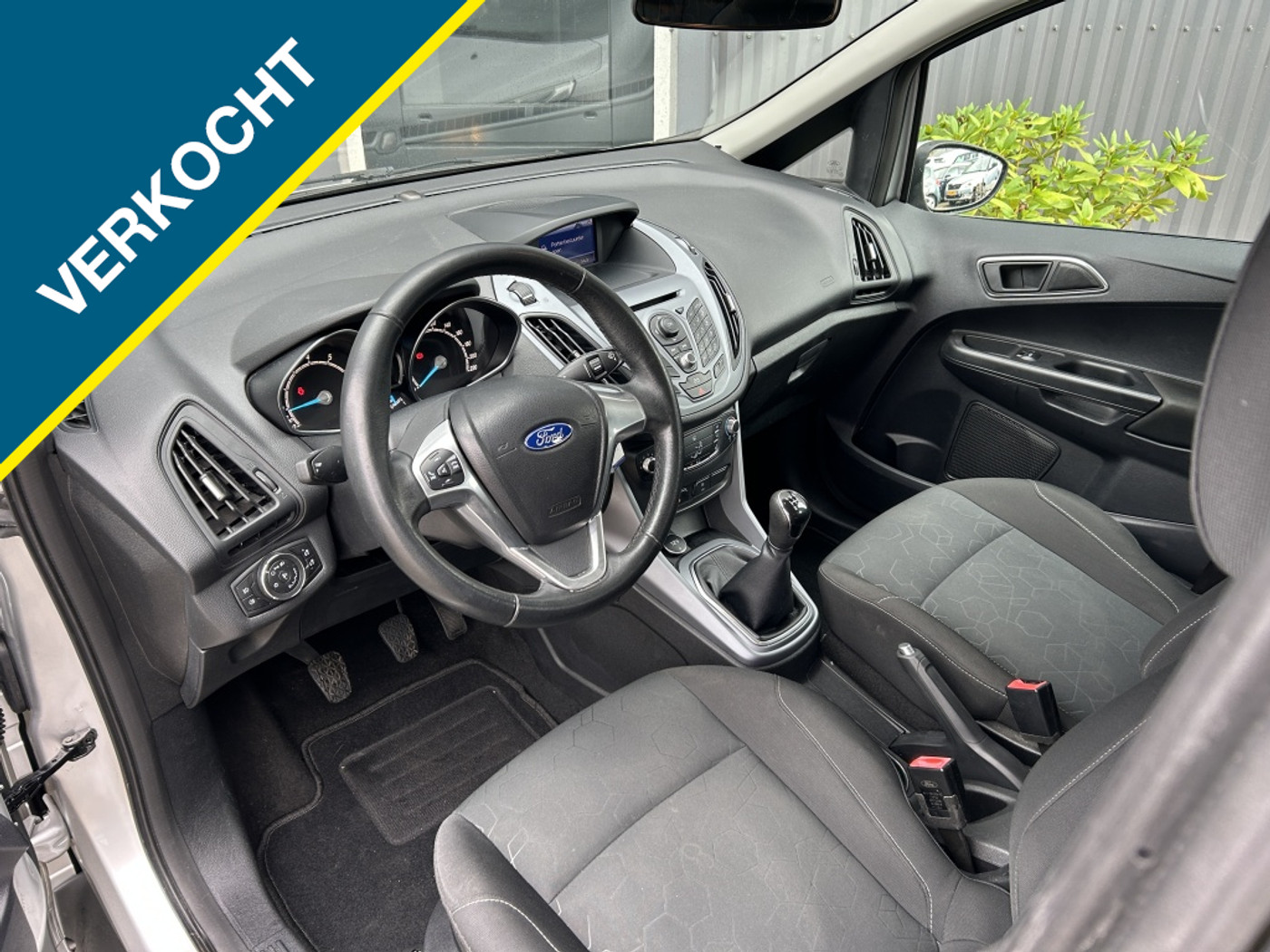 Foto van Ford B-max